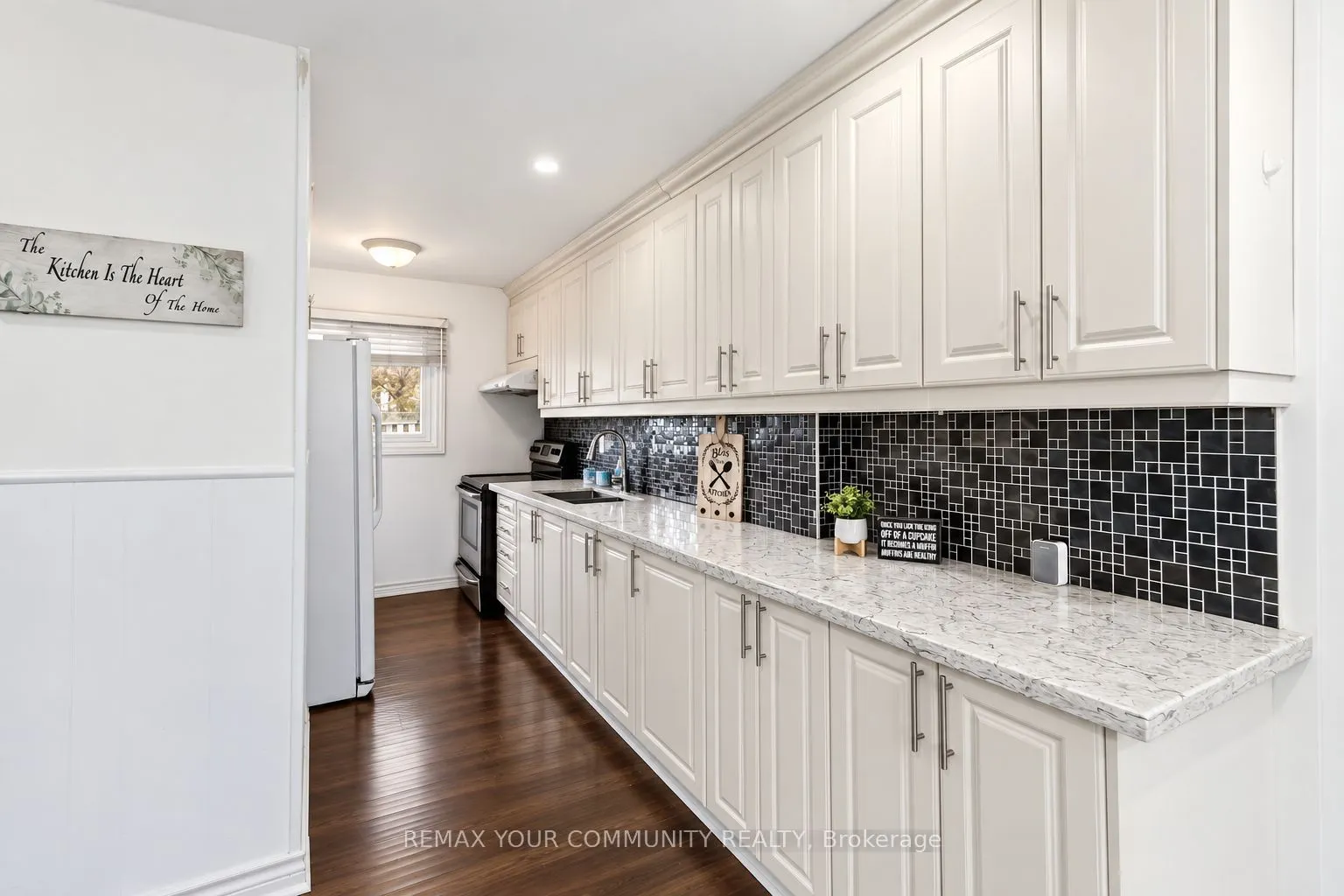 11 Grantbrook Court