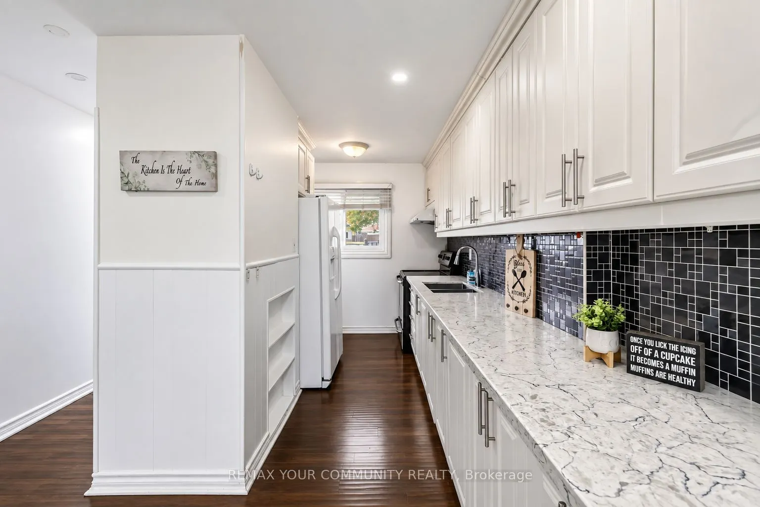 11 Grantbrook Court