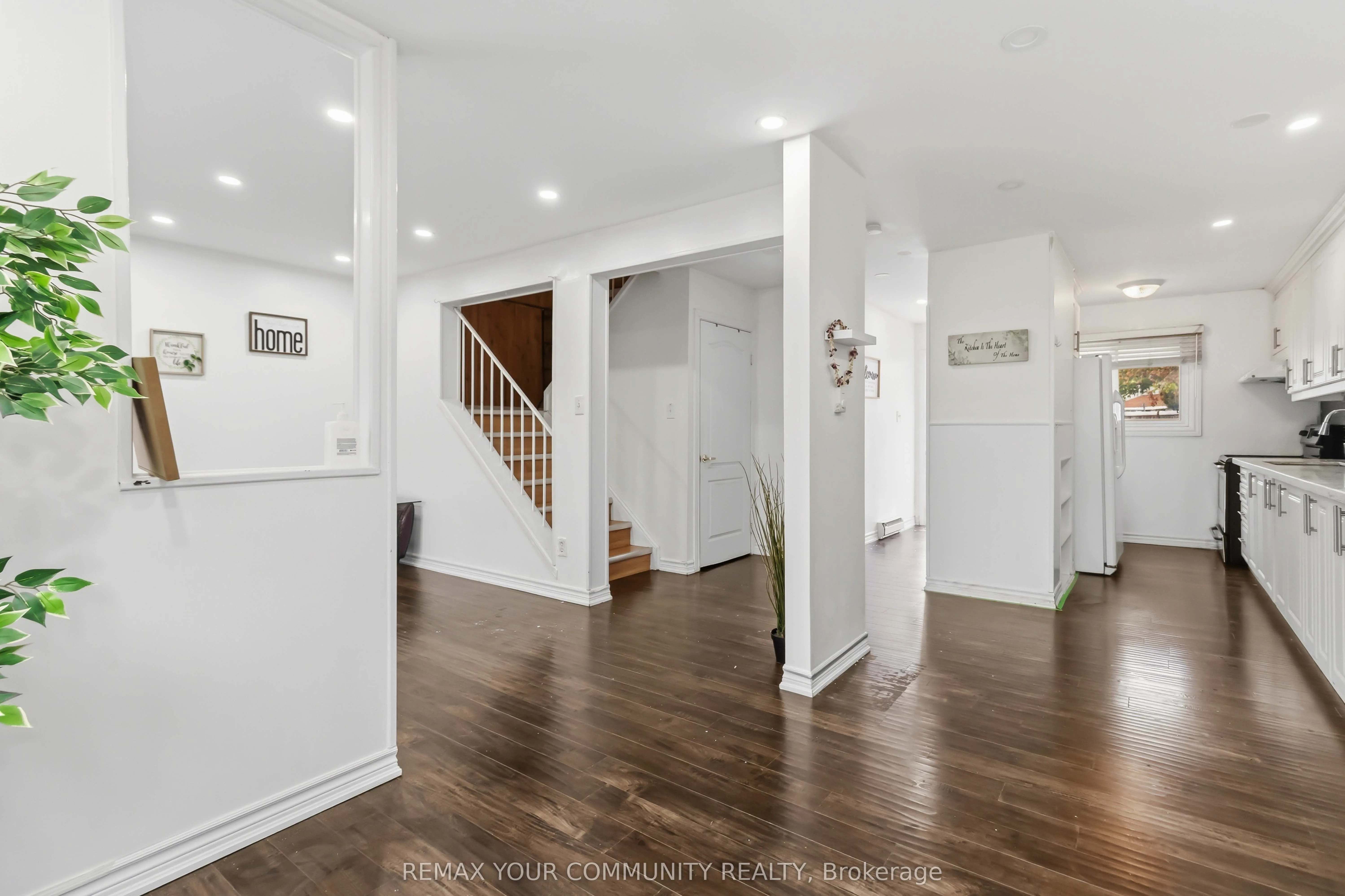 11 Grantbrook Court