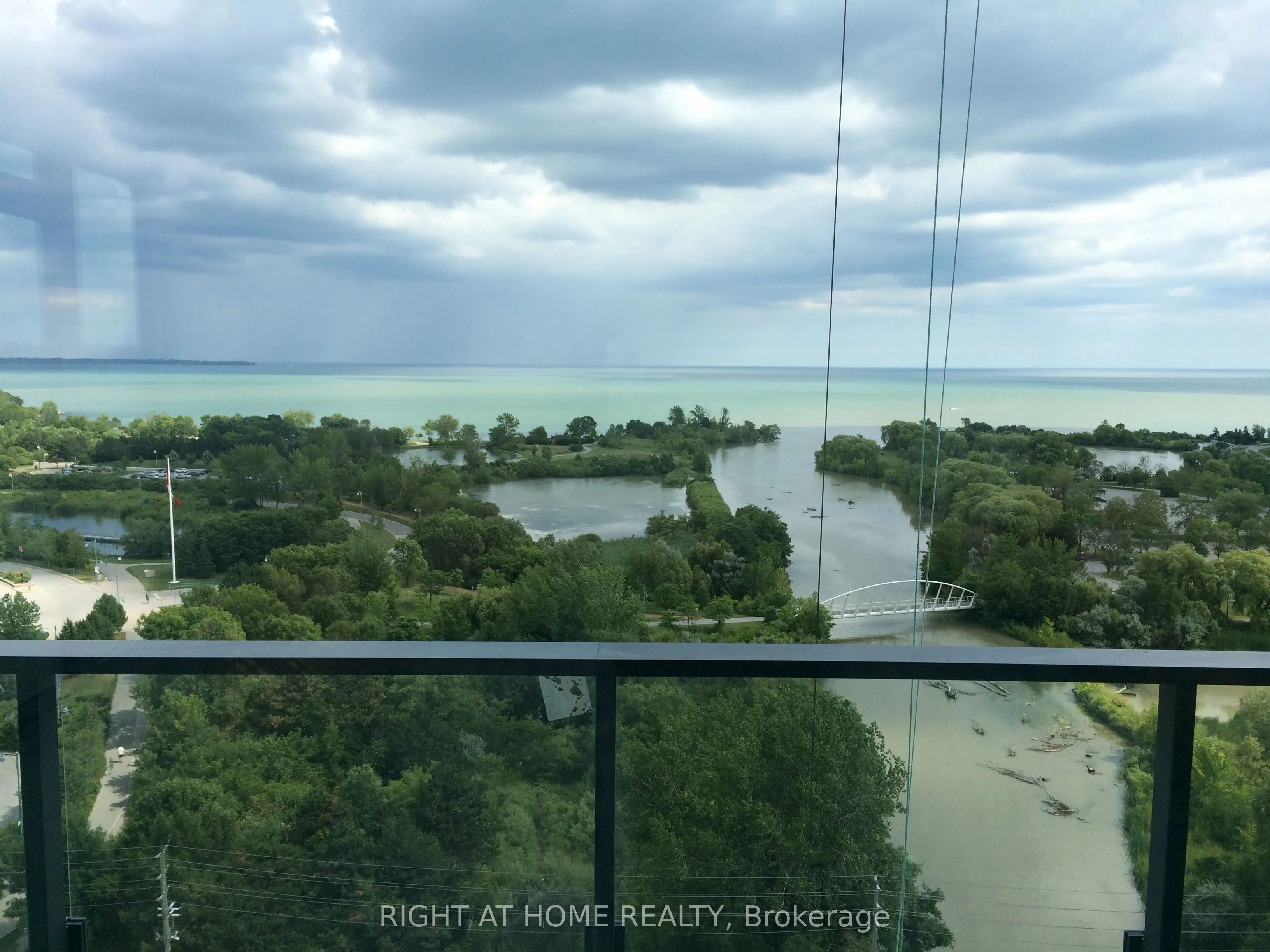 2212 Lake Shore Boulevard W #1801