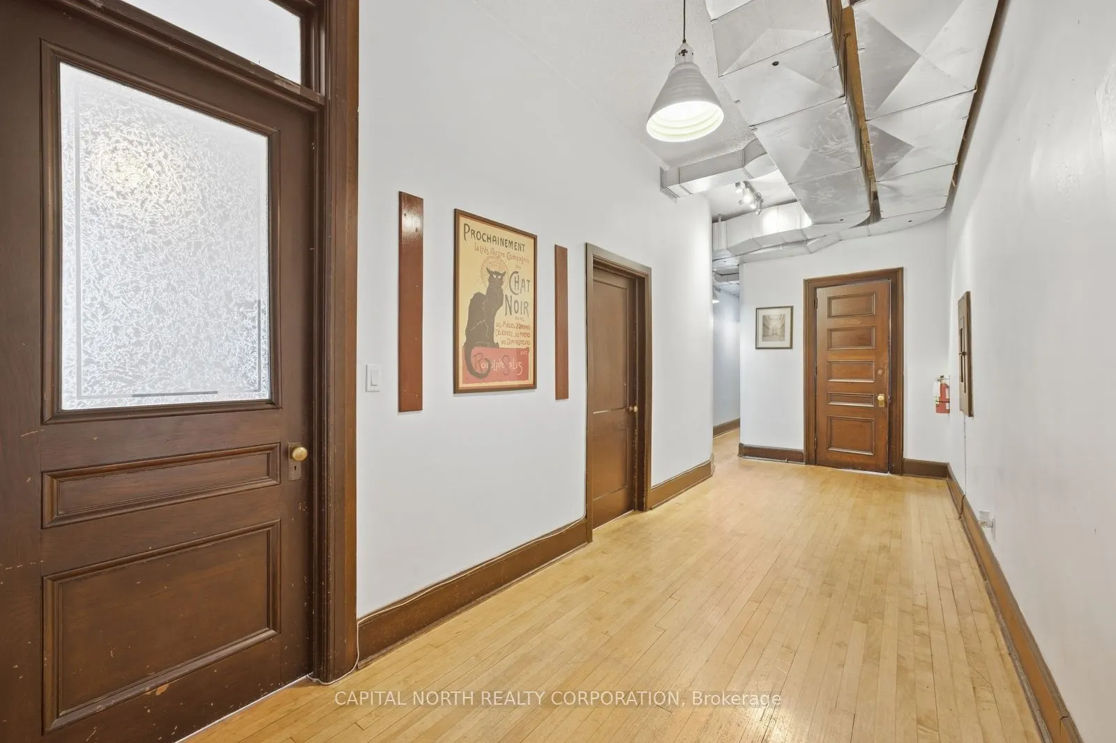 2854 Dundas Street W #3