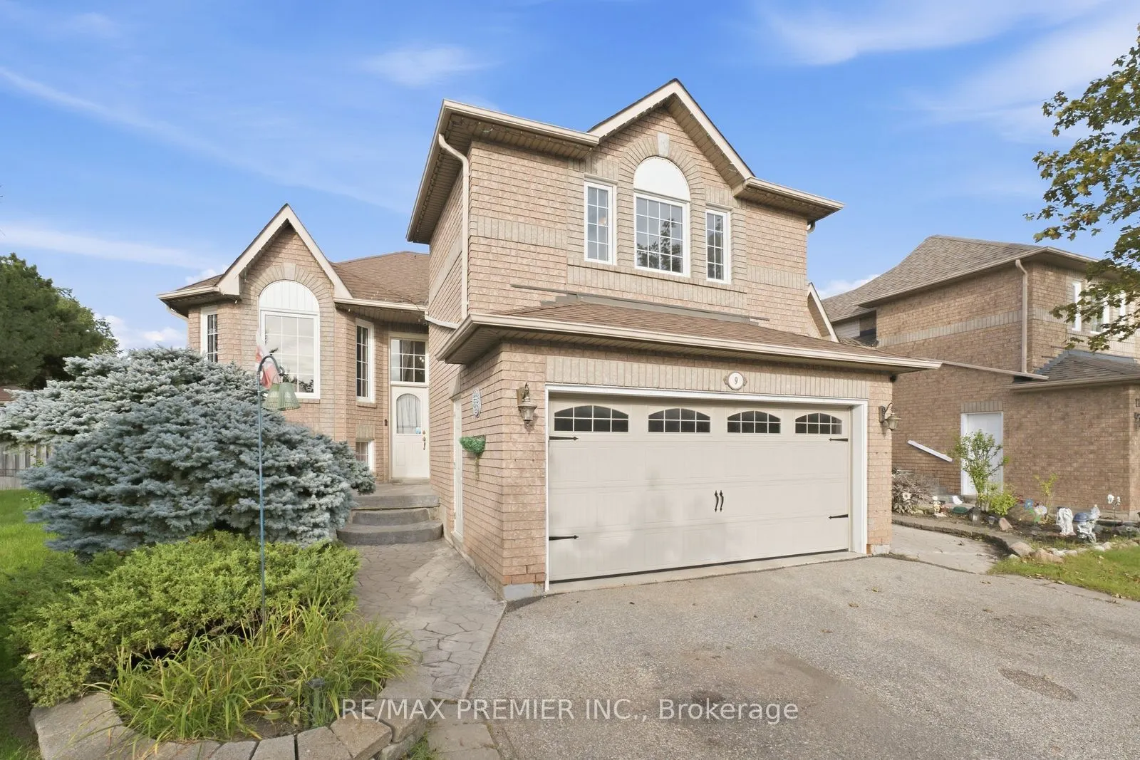 9 Sant Farm Drive