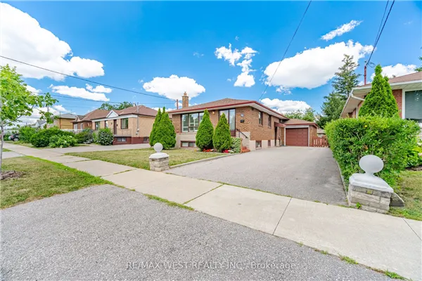 89 Wendell Avenue