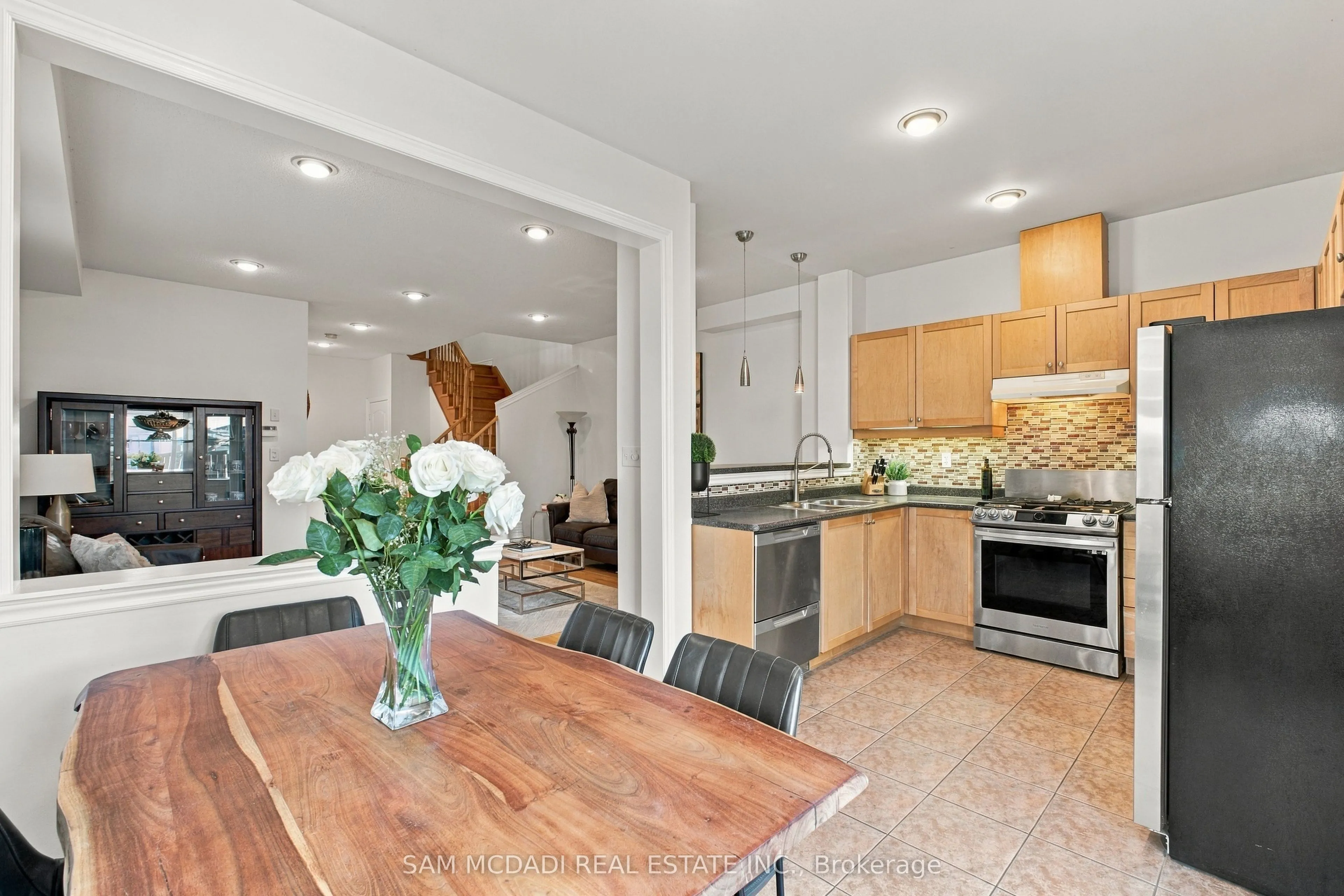 7331 Cork Tree Row