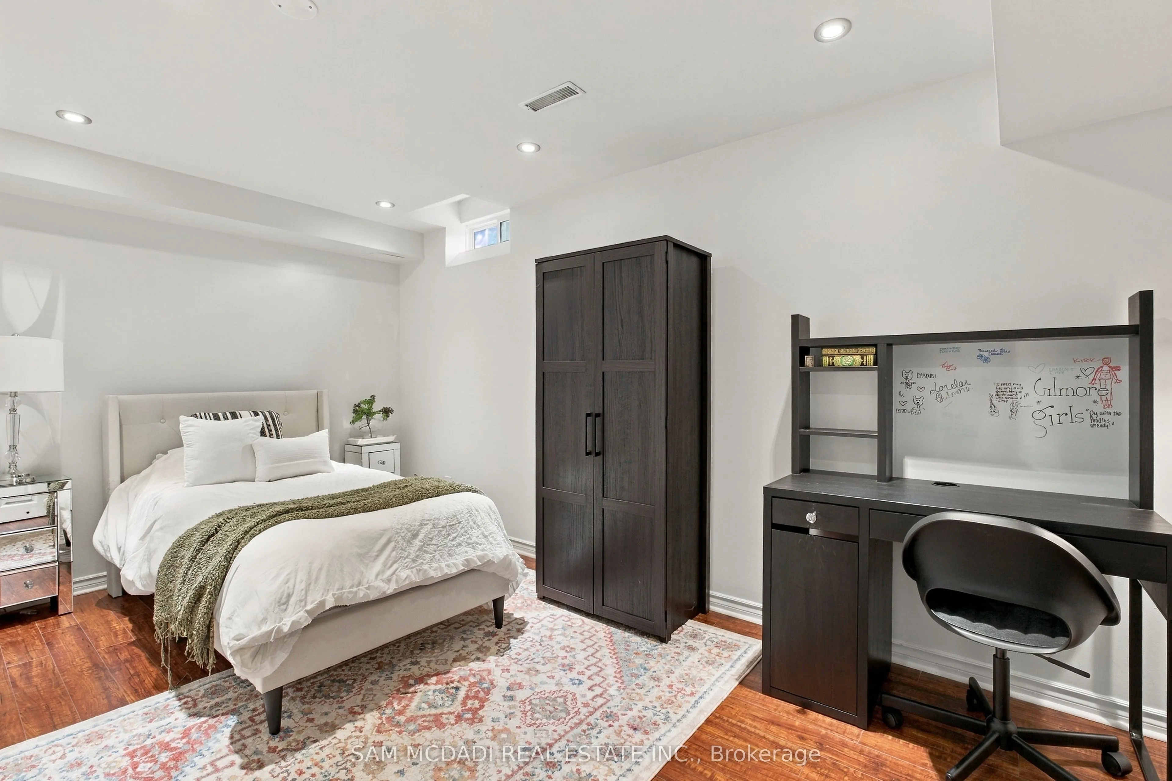 7331 Cork Tree Row