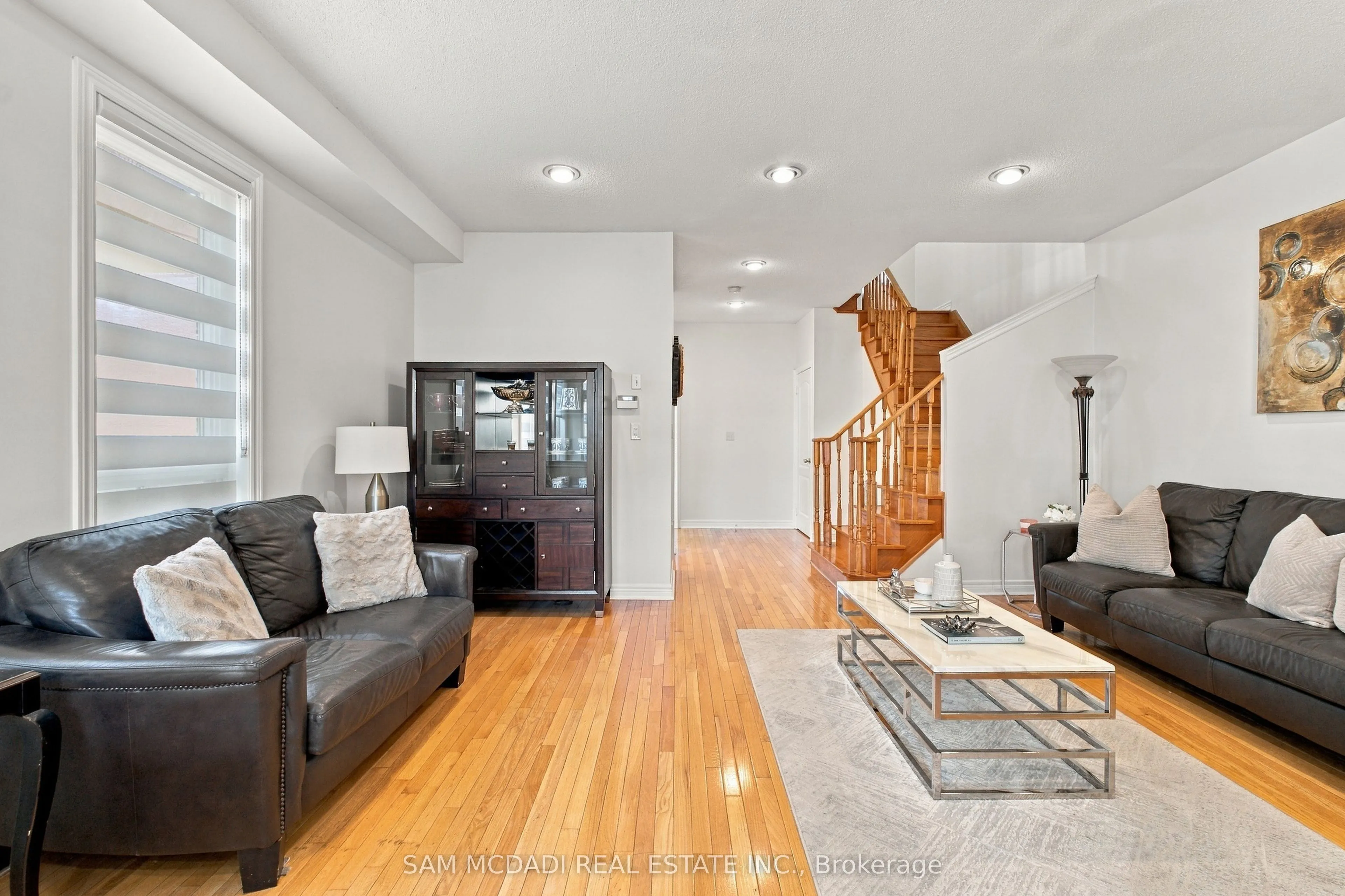 7331 Cork Tree Row