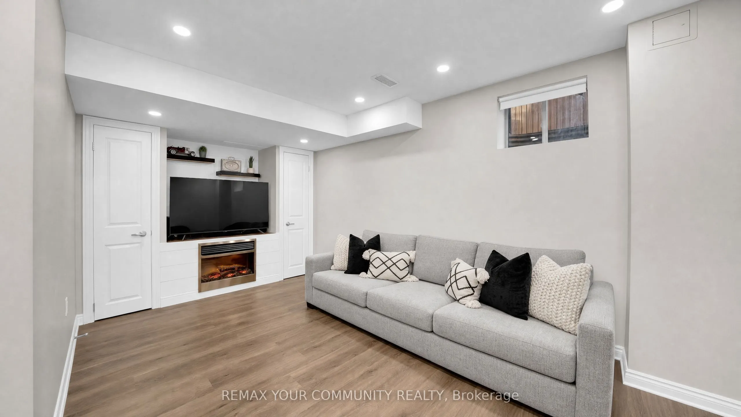 6 Cuddles Court