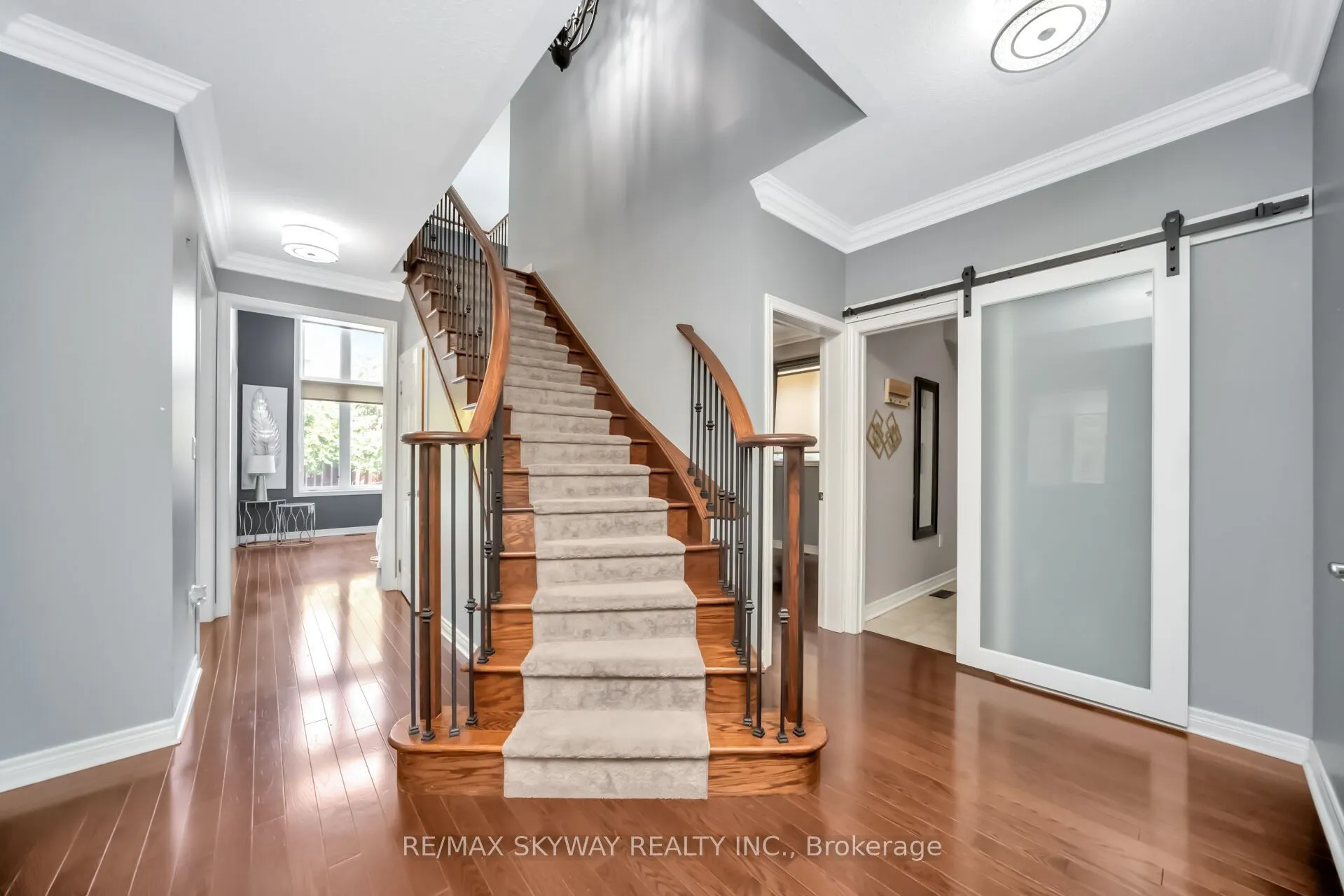 51 Learmont Avenue