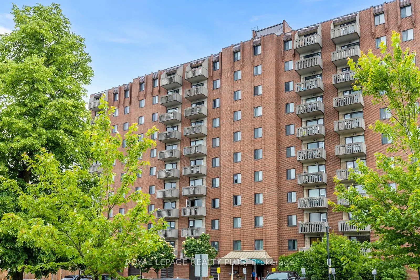 6720 Glen Erin Drive #1012