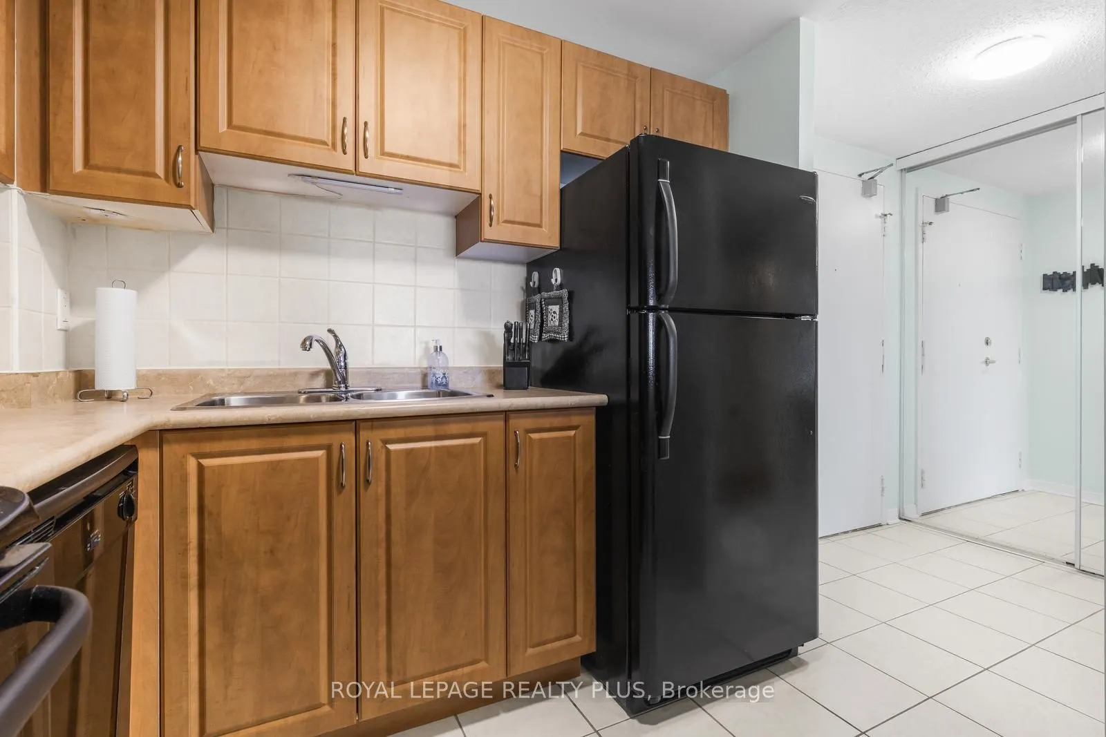 6720 Glen Erin Drive #1012