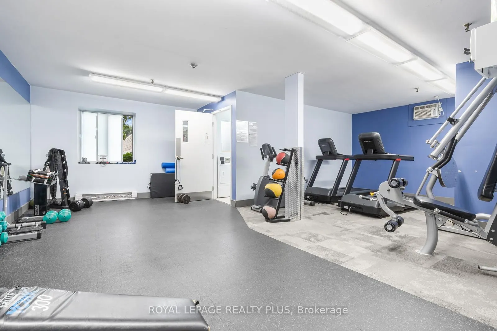 6720 Glen Erin Drive #1012