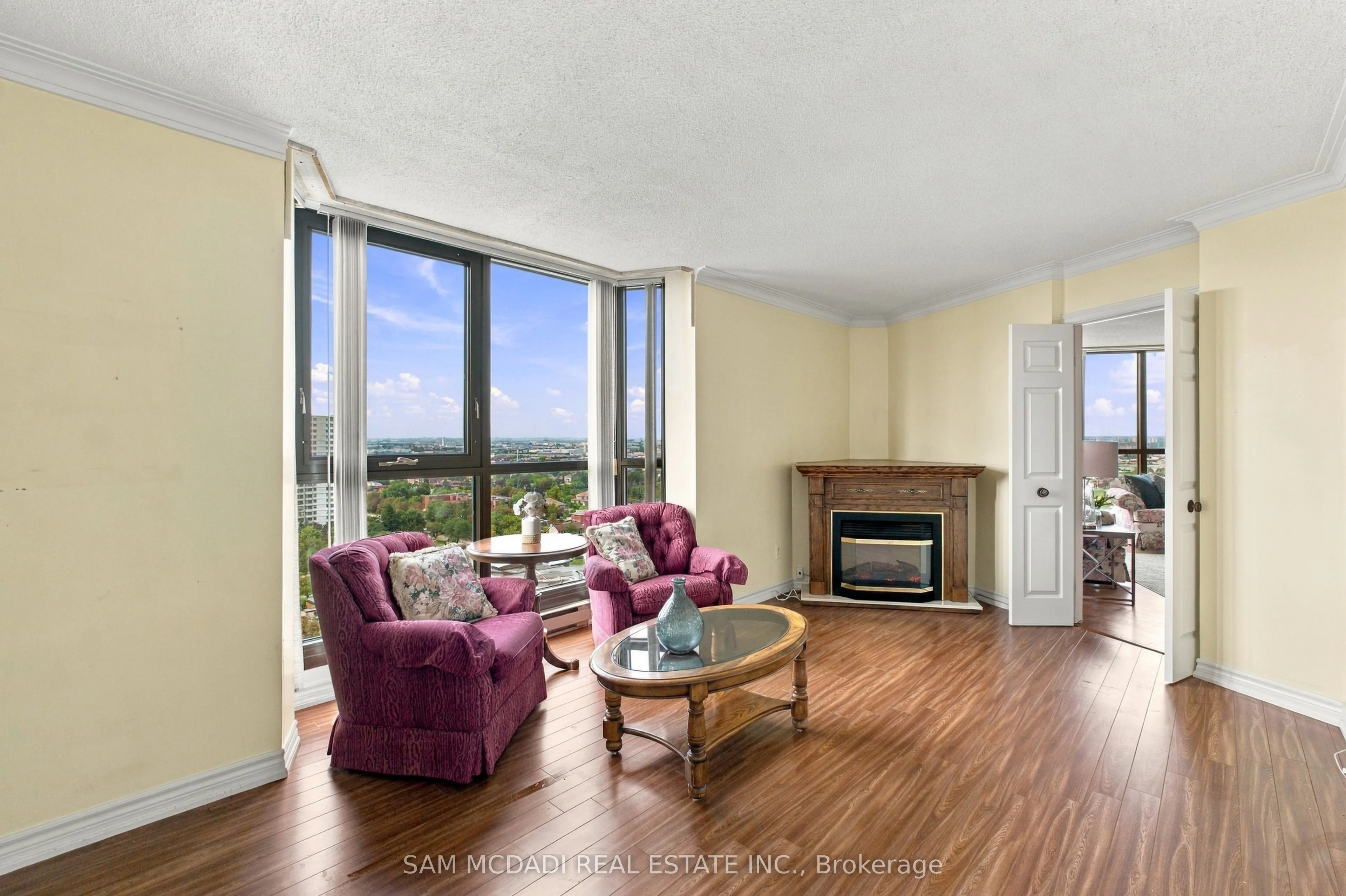 2000 Islington Avenue #2009