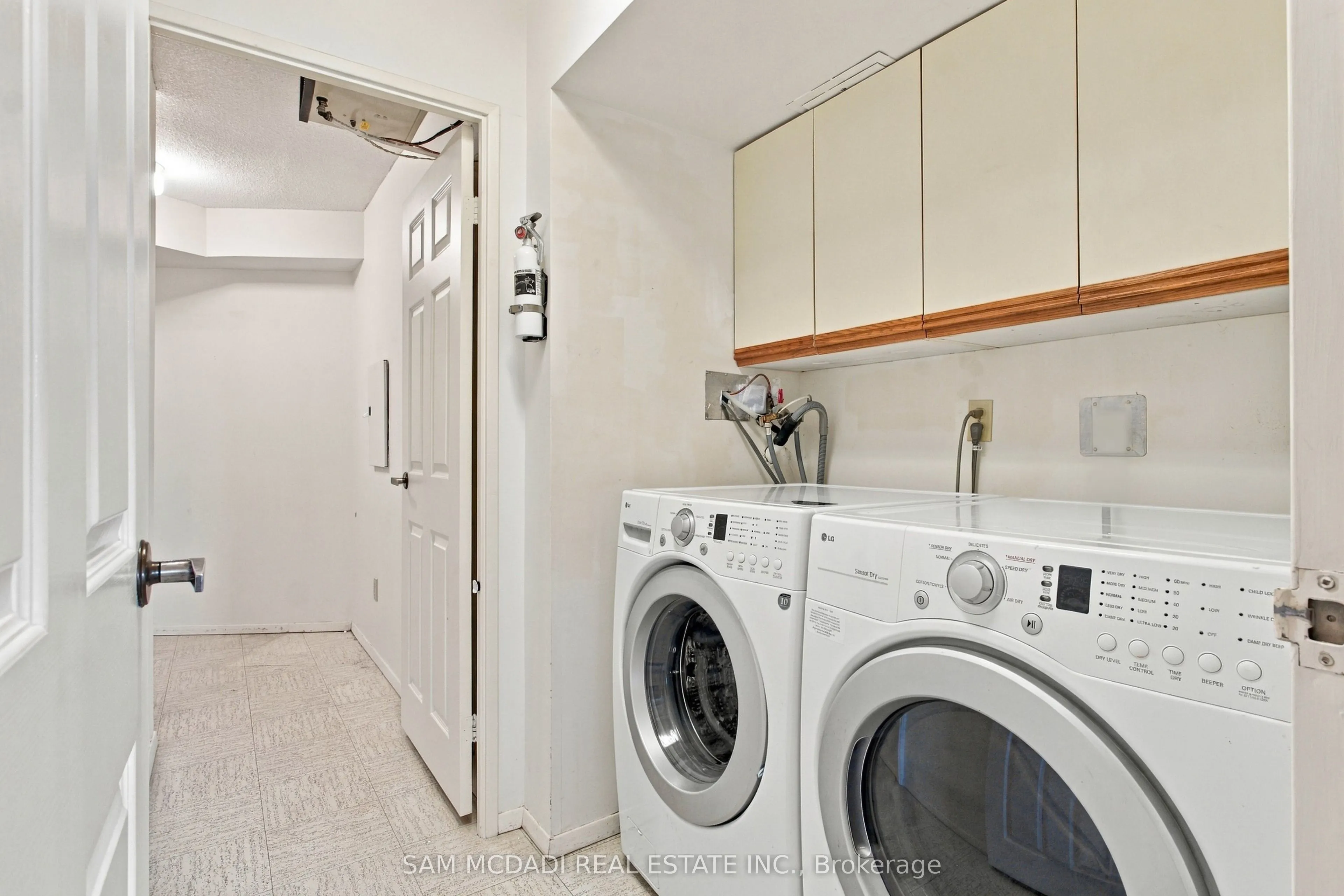 2000 Islington Avenue #2009