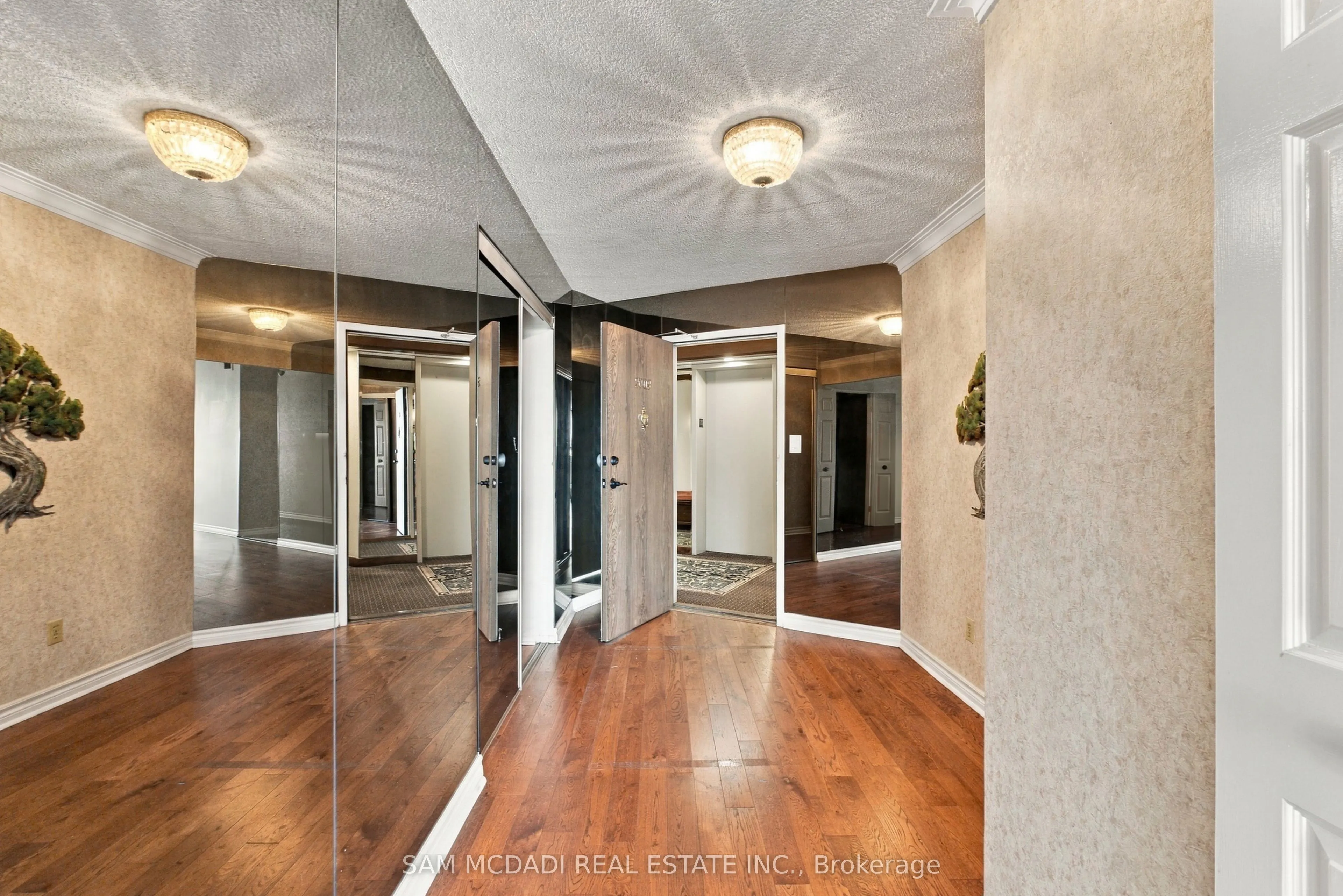 2000 Islington Avenue #2009