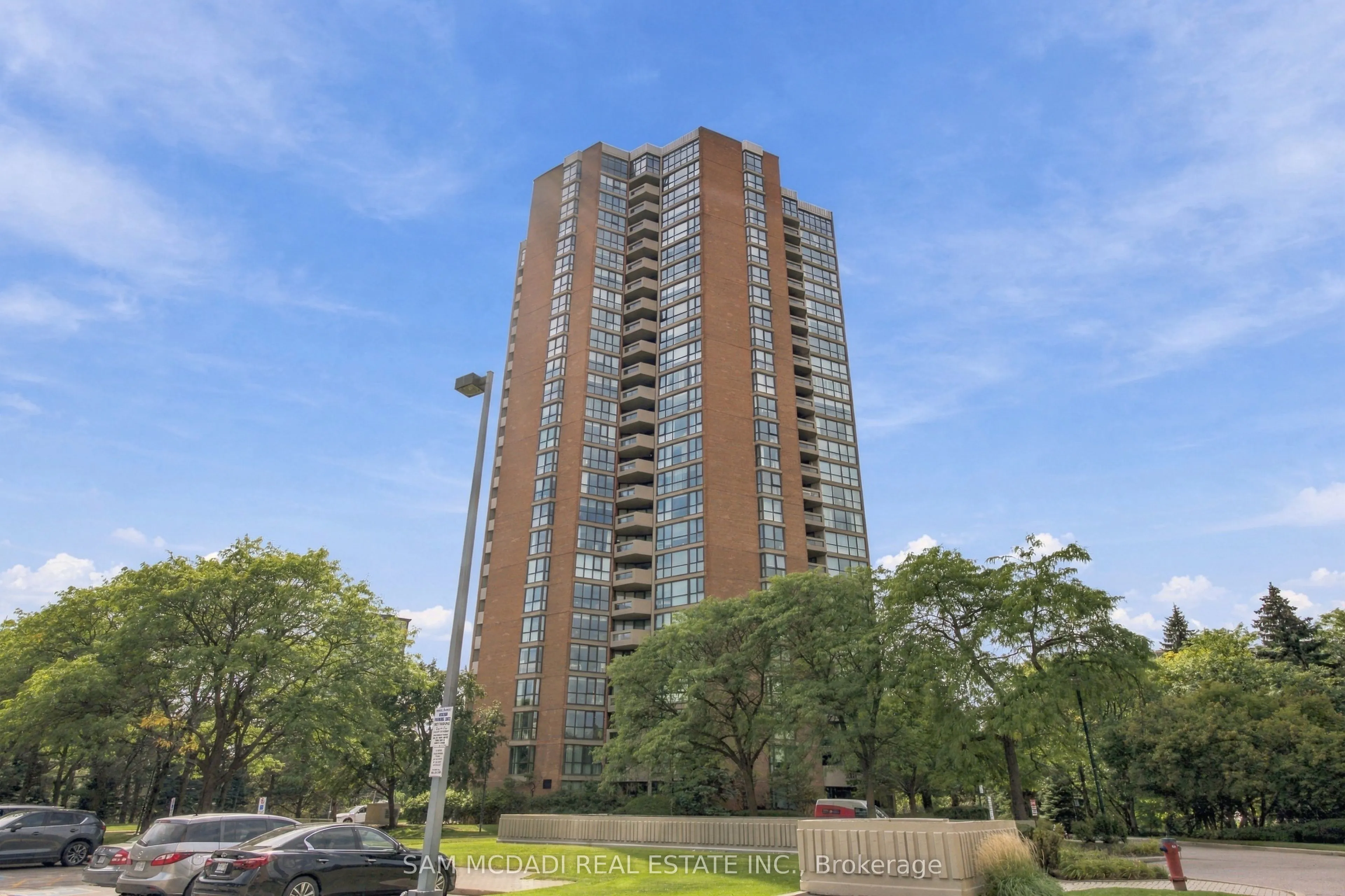 2000 Islington Avenue #2009
