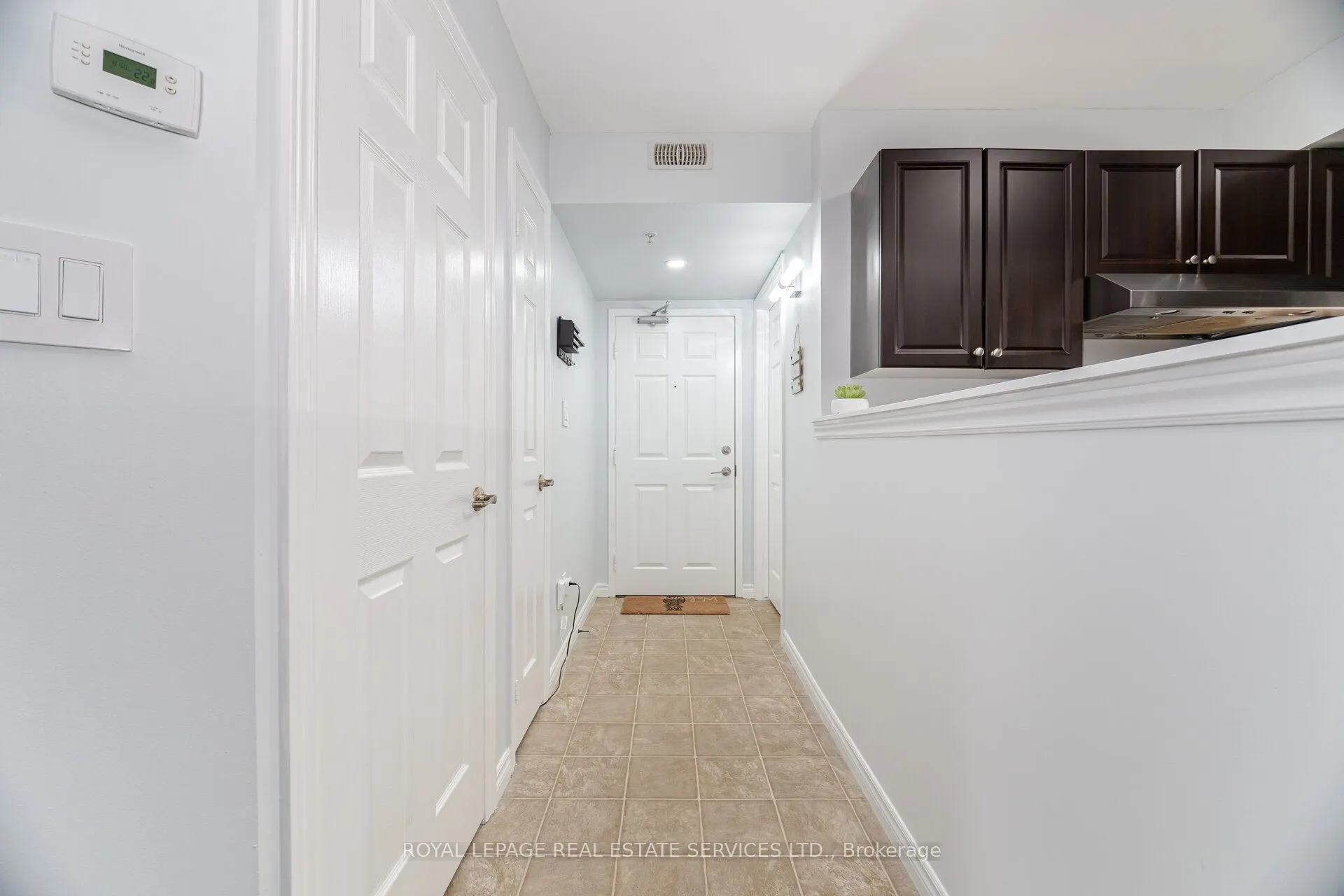 1471 Maple Avenue N #110