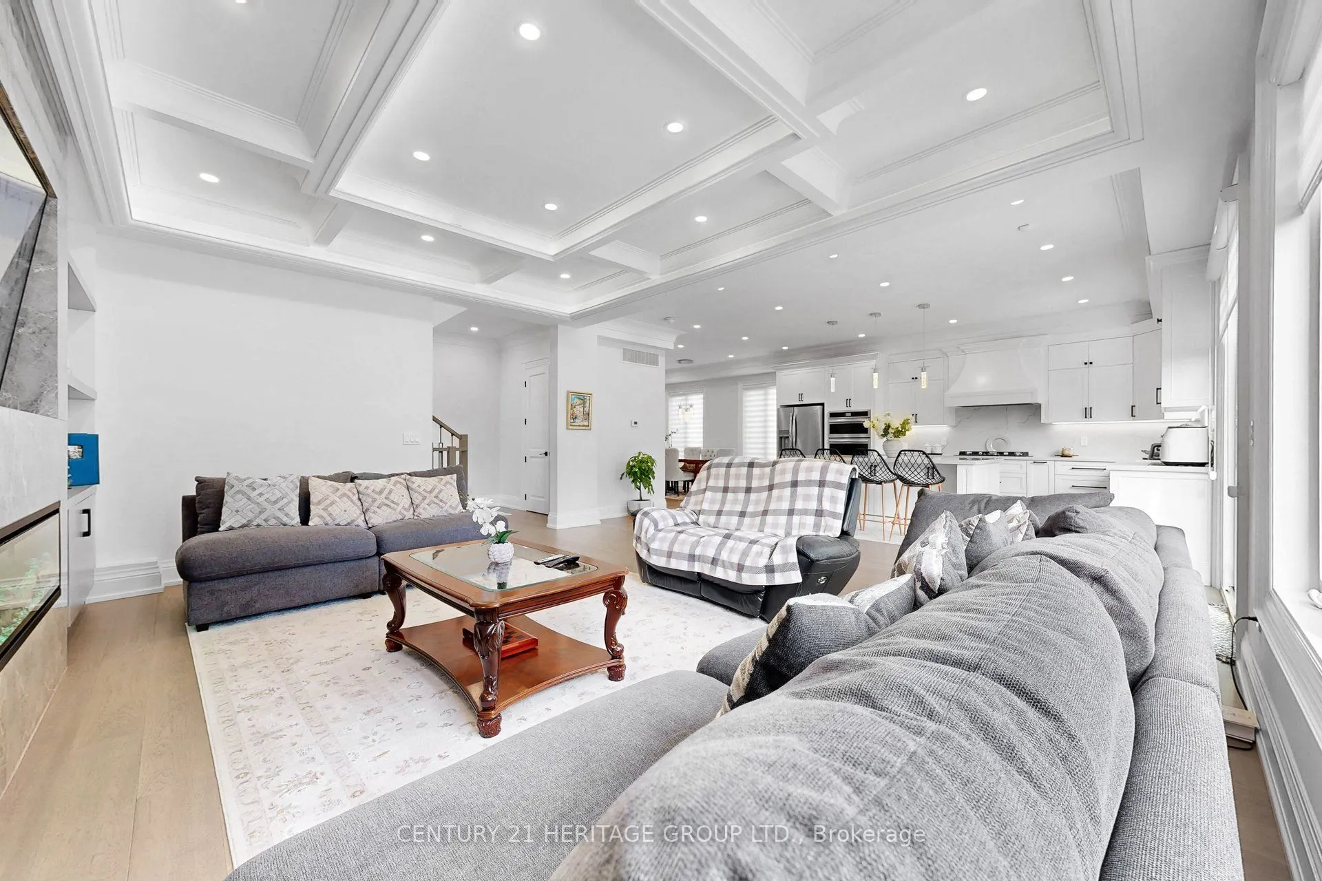 99 Twenty Seventh Street