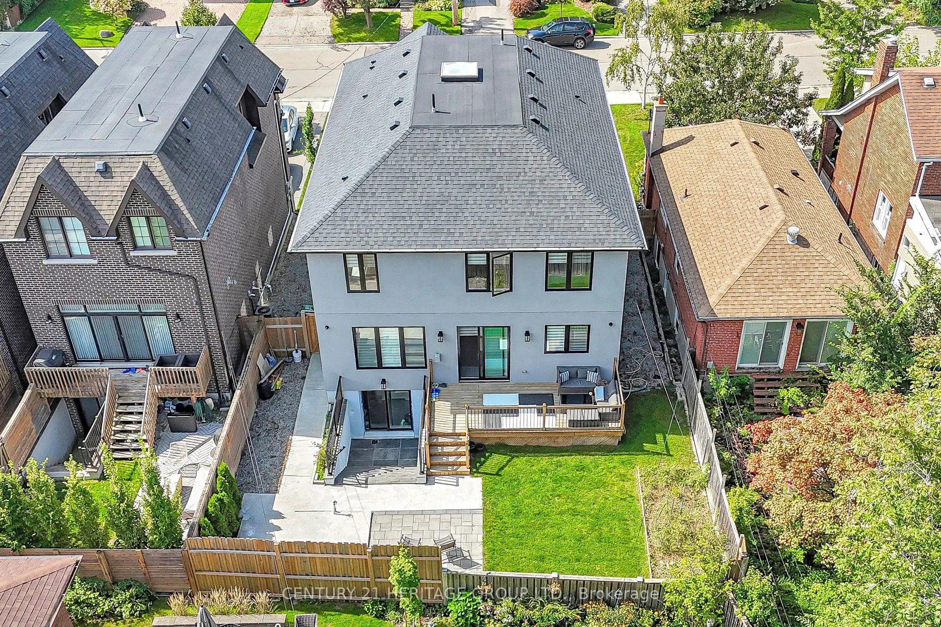 99 Twenty Seventh Street