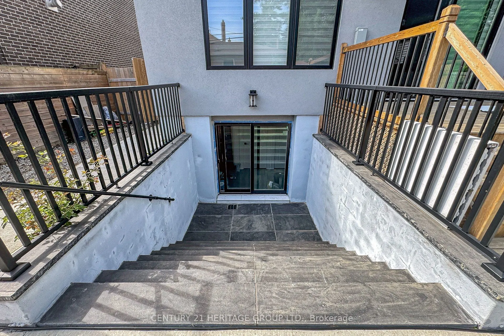 99 Twenty Seventh Street