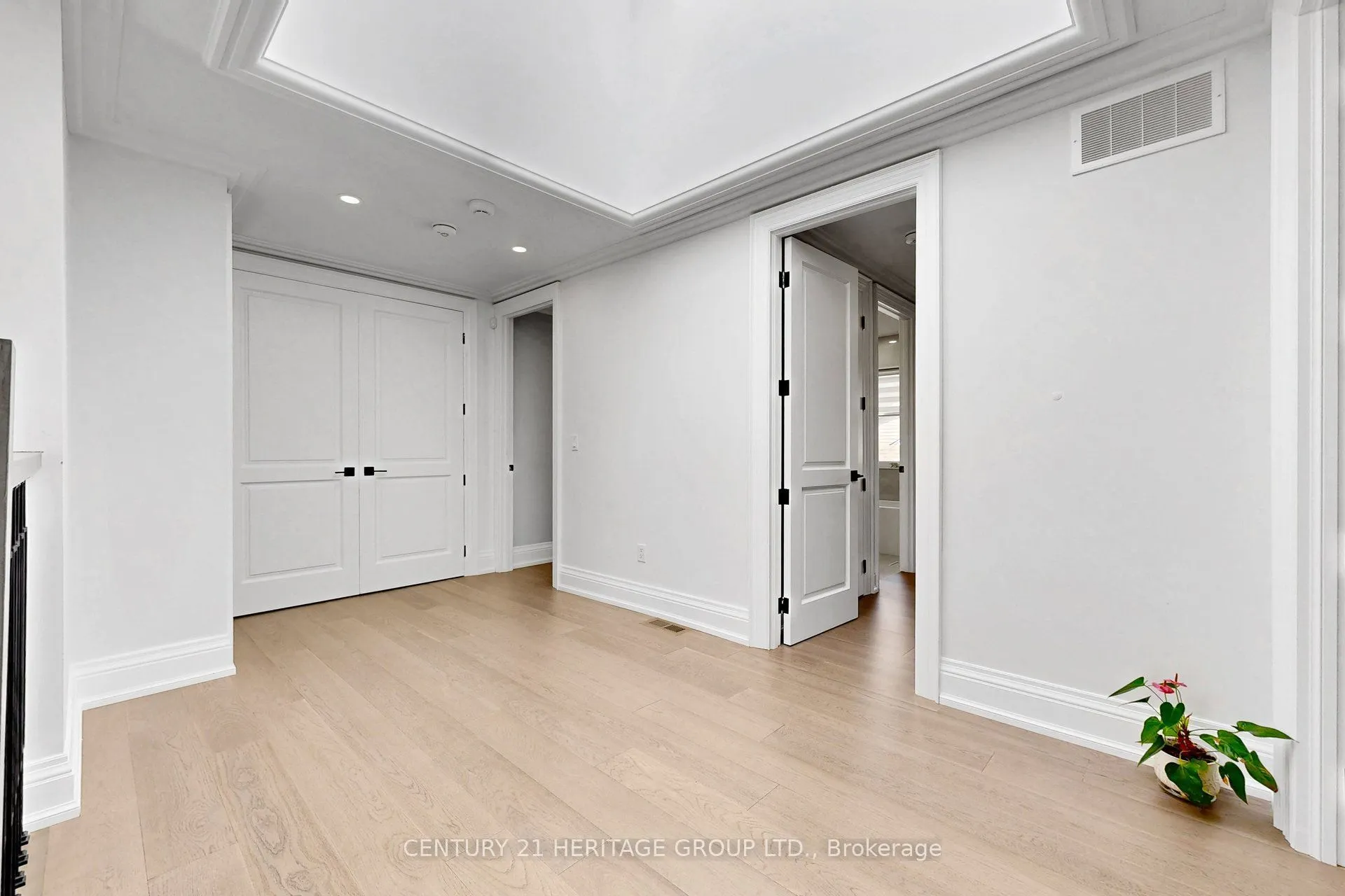 99 Twenty Seventh Street