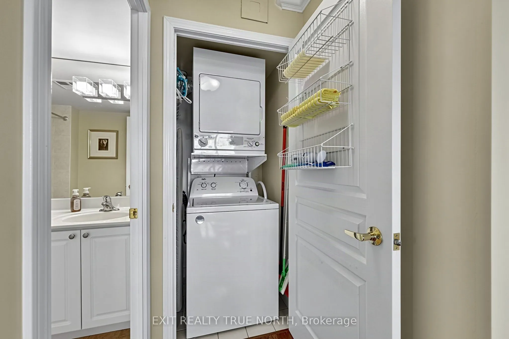 4879 Kimbermount Avenue #1703