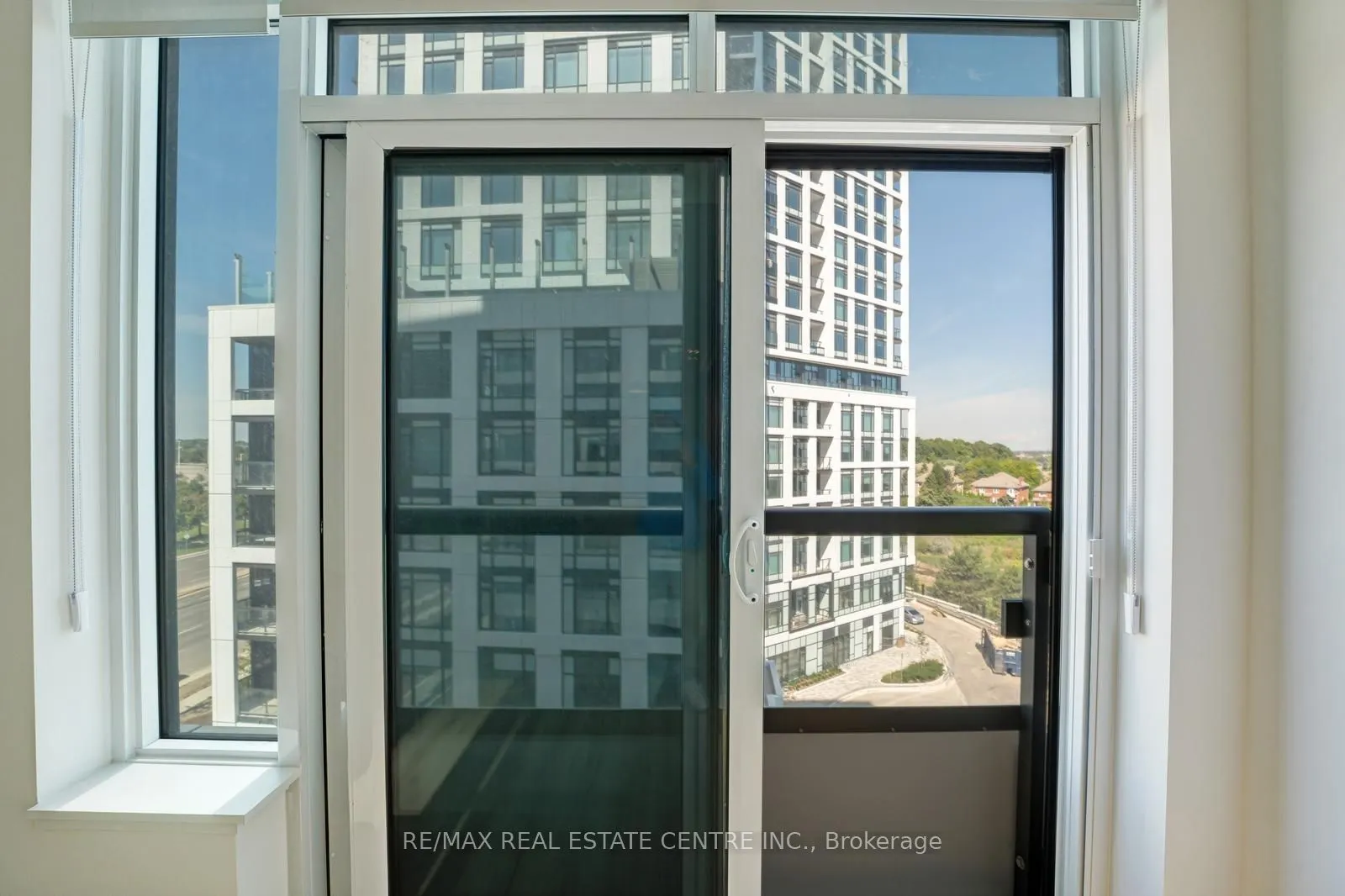 2485 EGLINTON Avenue W #605
