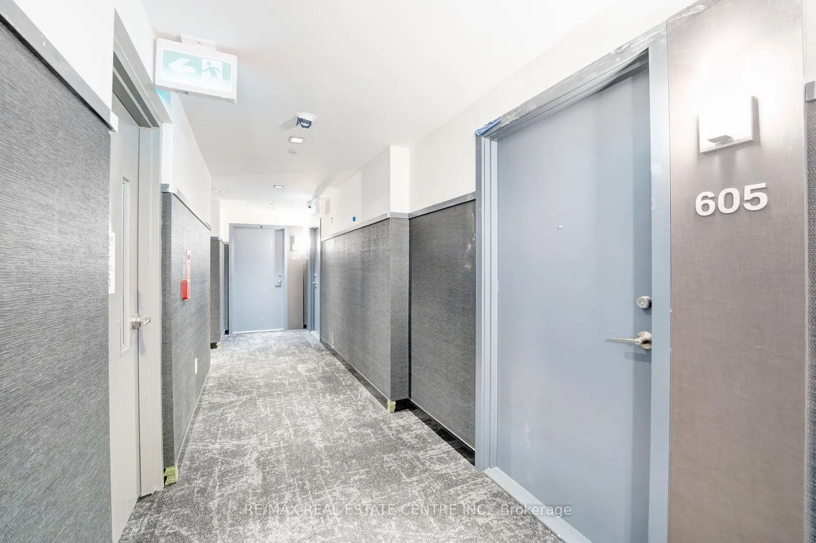 2485 EGLINTON Avenue W #605