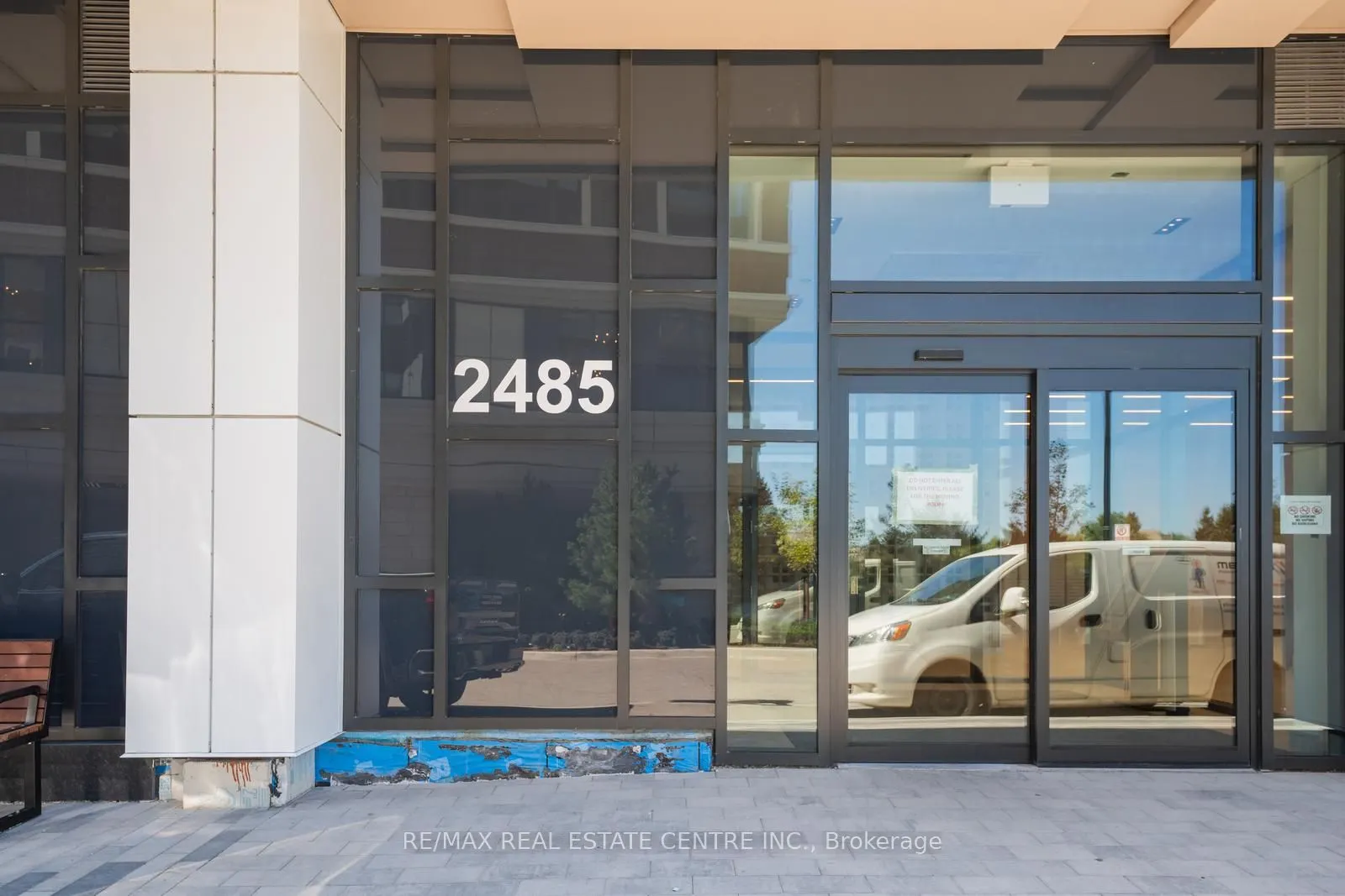 2485 EGLINTON Avenue W #605
