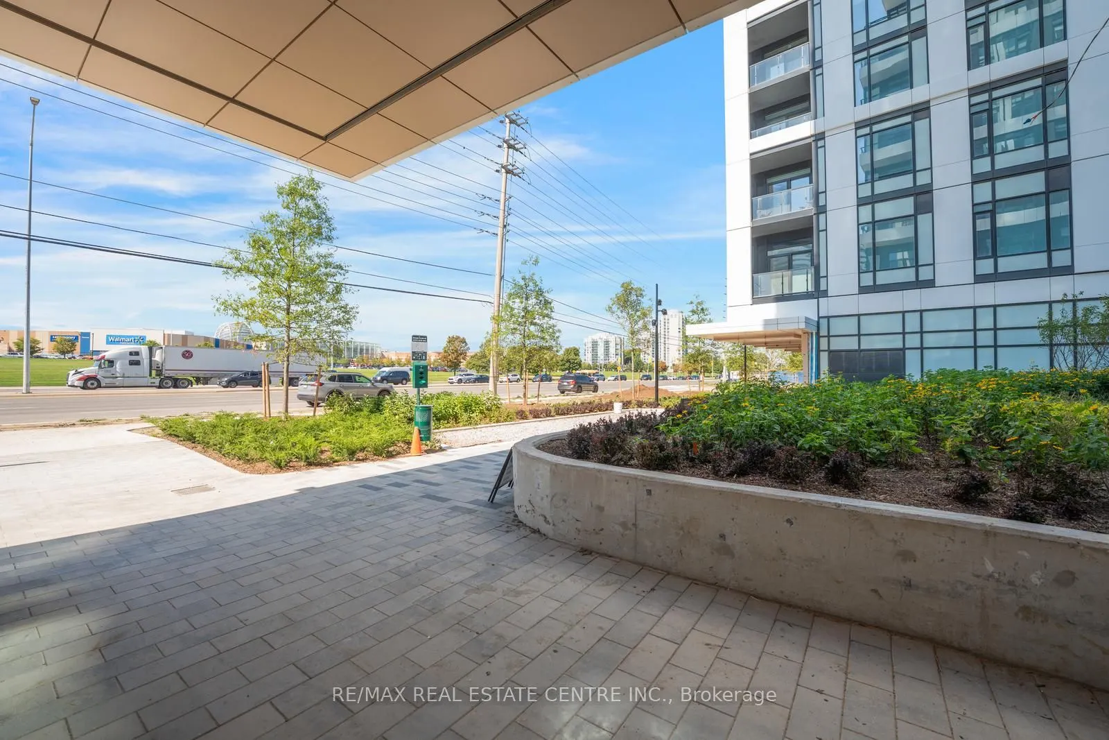 2485 EGLINTON Avenue W #605