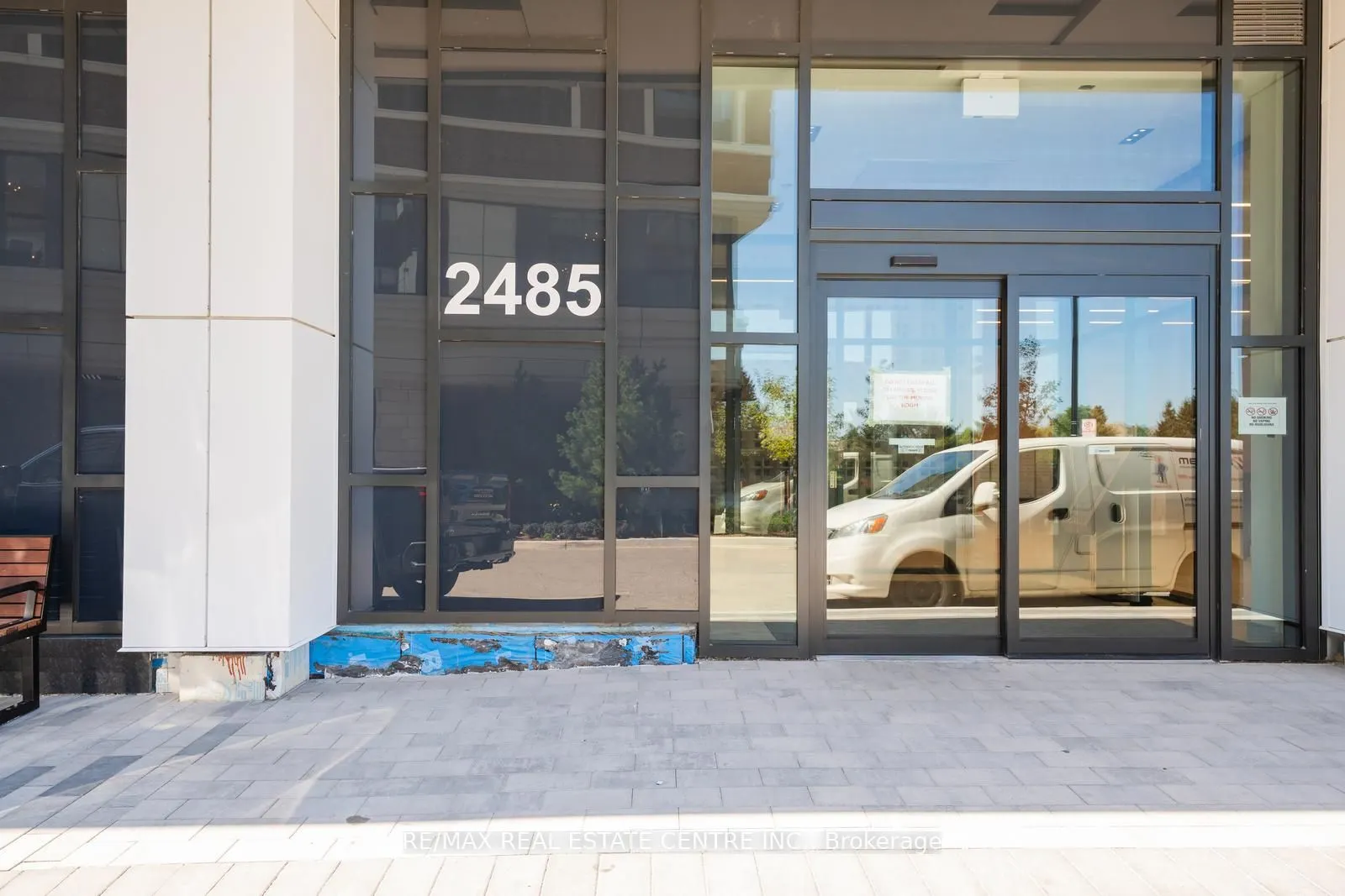2485 EGLINTON Avenue W #605