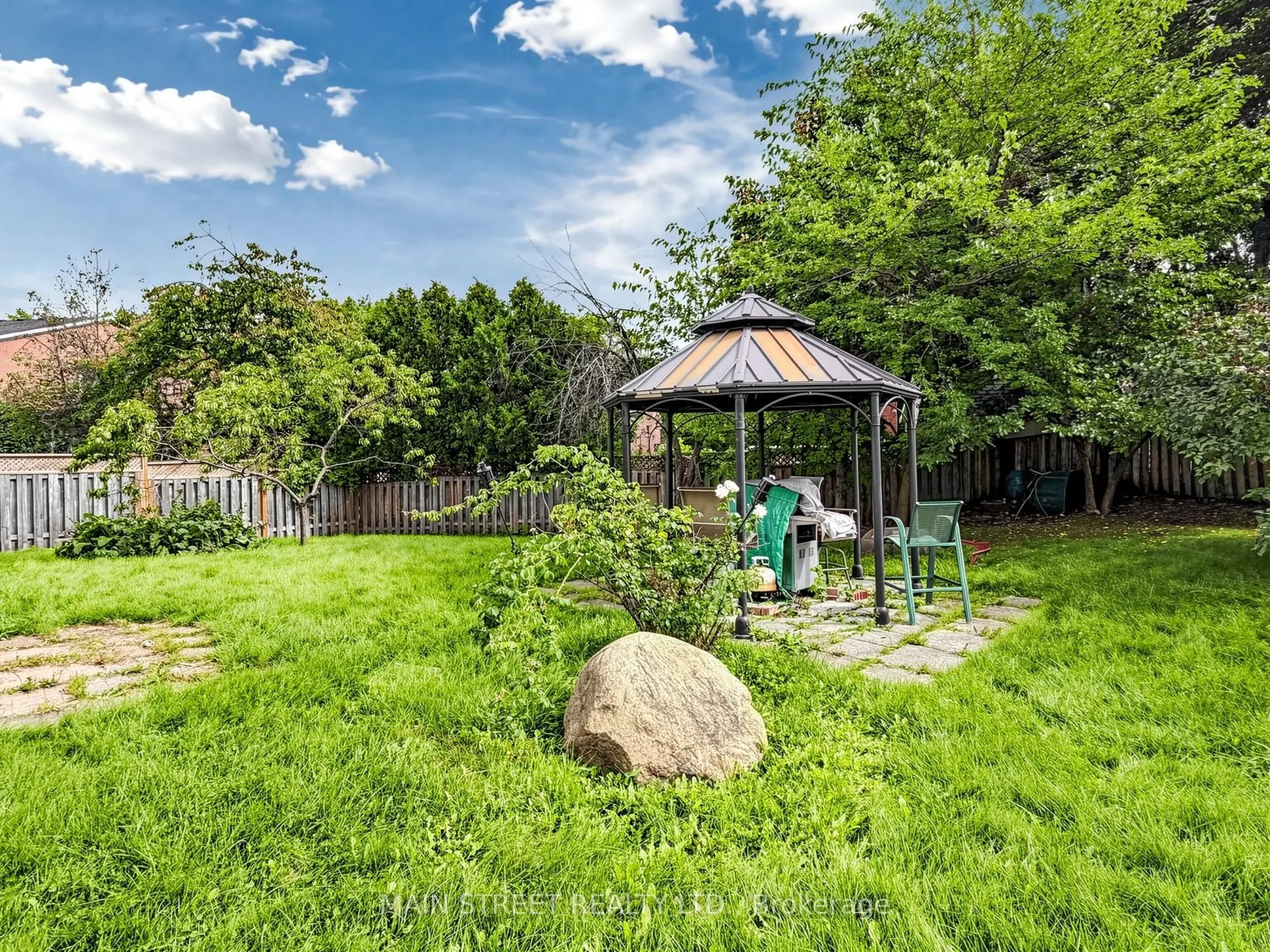 2441 WILLOWBURNE Drive