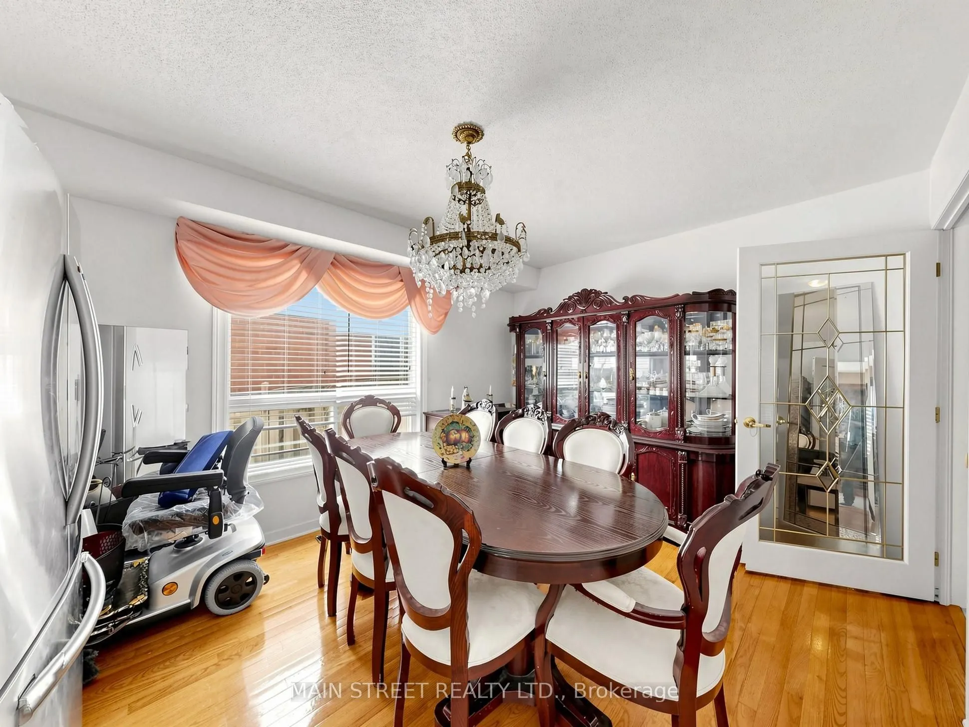 2441 WILLOWBURNE Drive