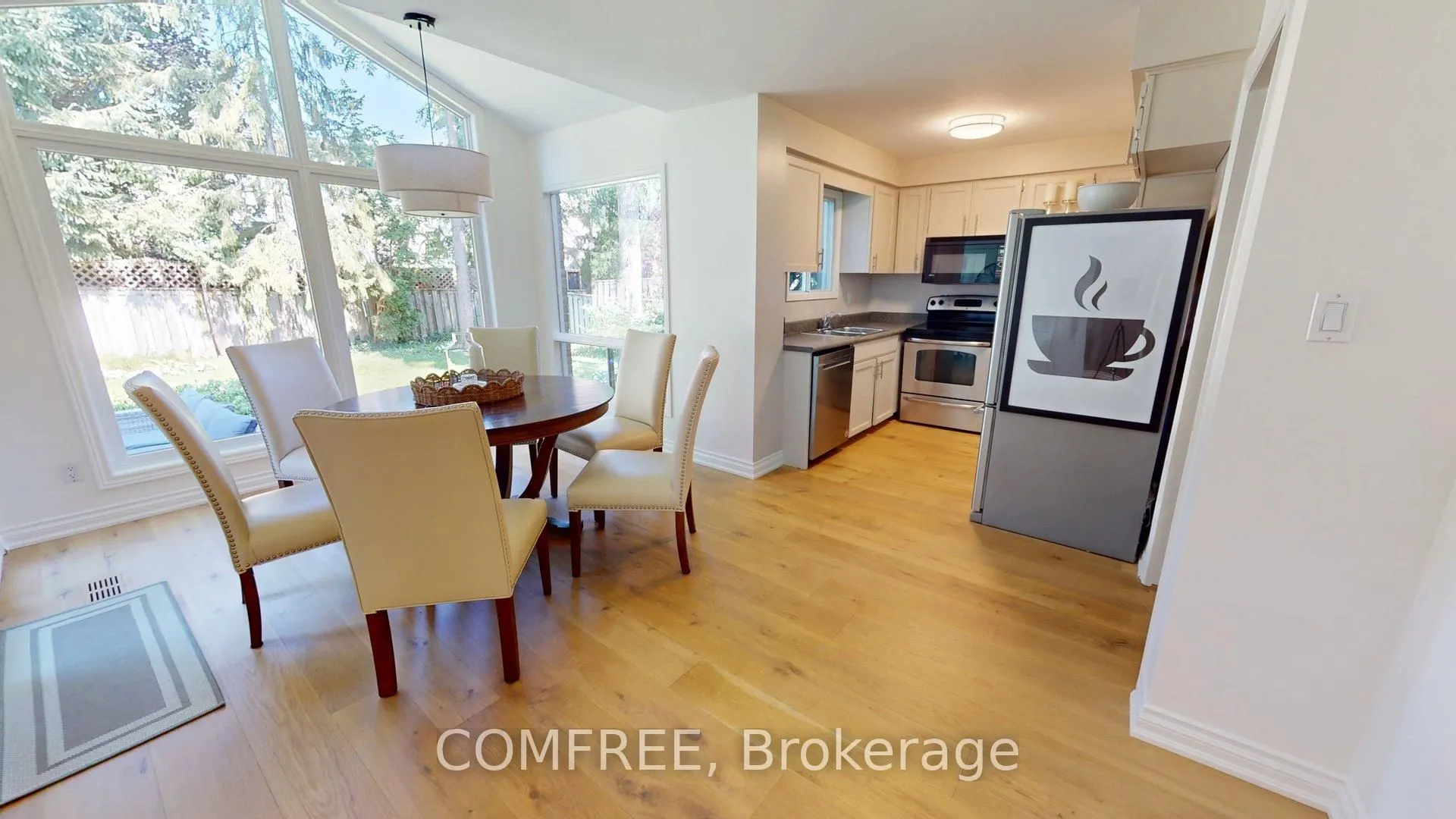 2043 Burbank Drive