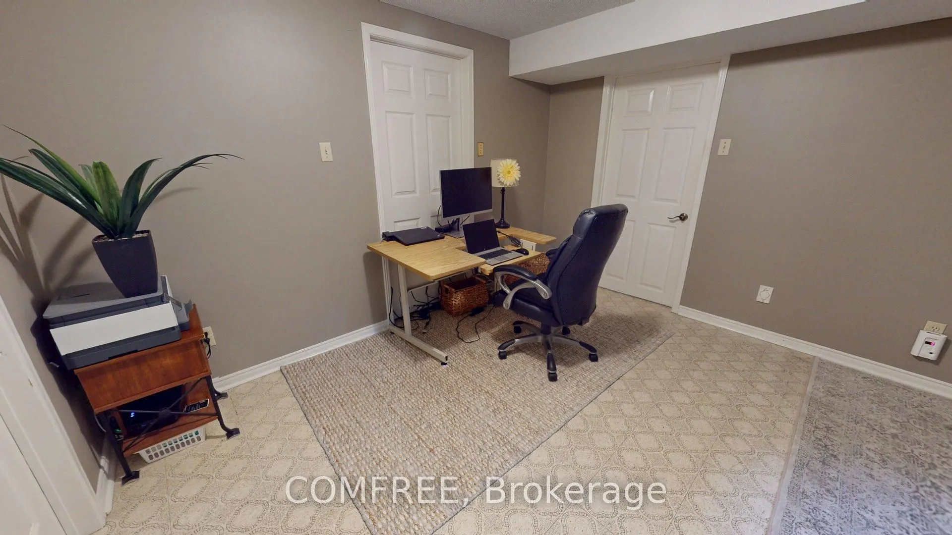 2043 Burbank Drive