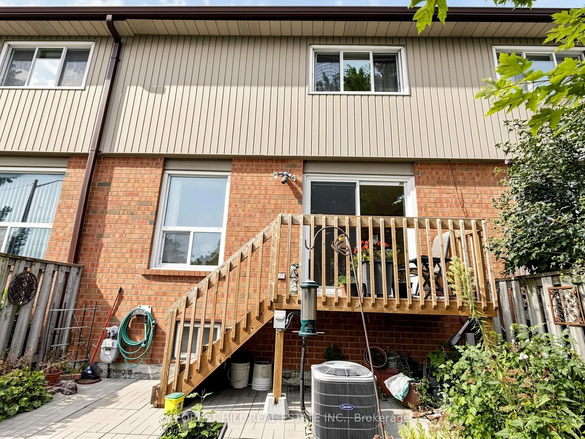 725 Vermouth Avenue #10