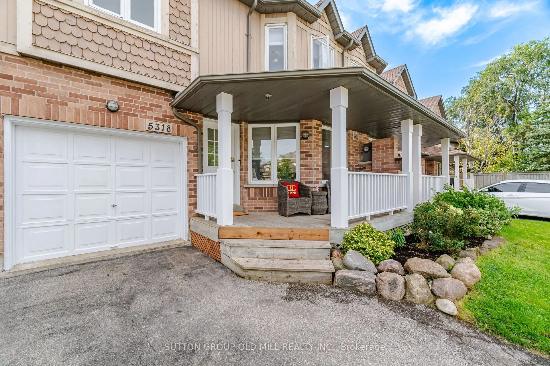5318 Bushelgrove Circle
