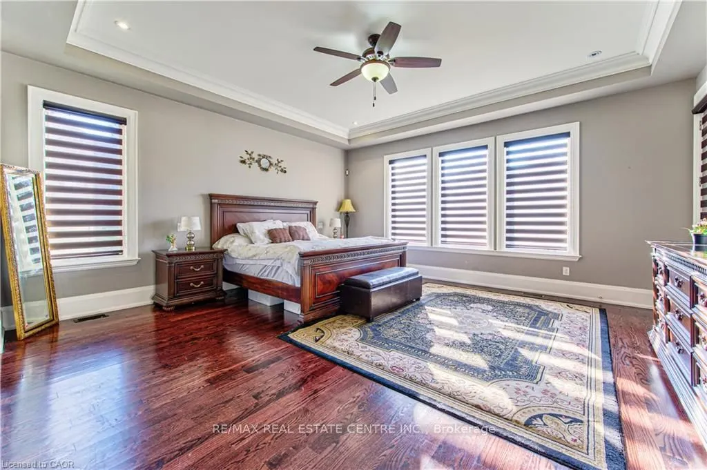 330 Macdonald Street