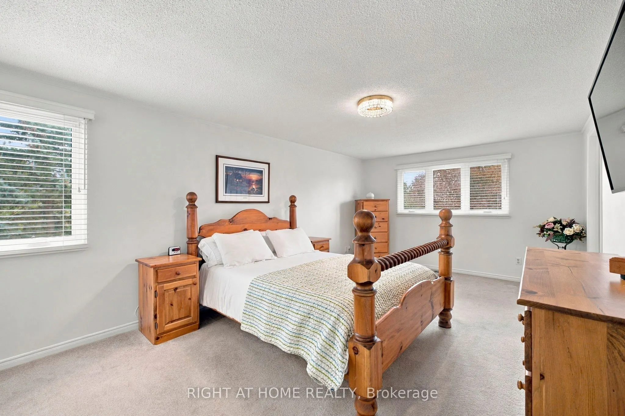 20 Mowat Court