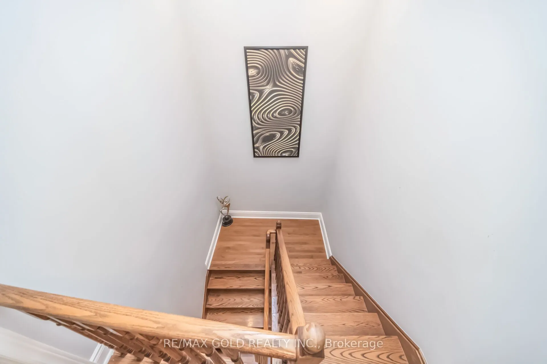 15 Newark Way