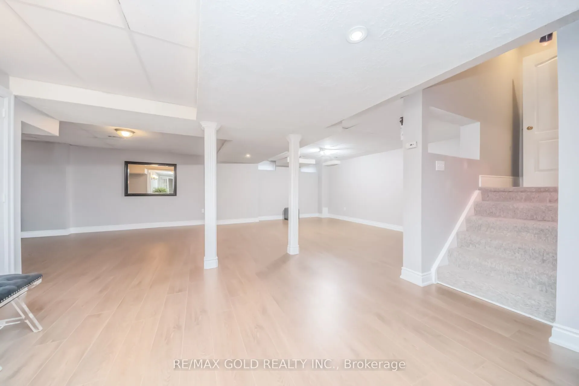 15 Newark Way