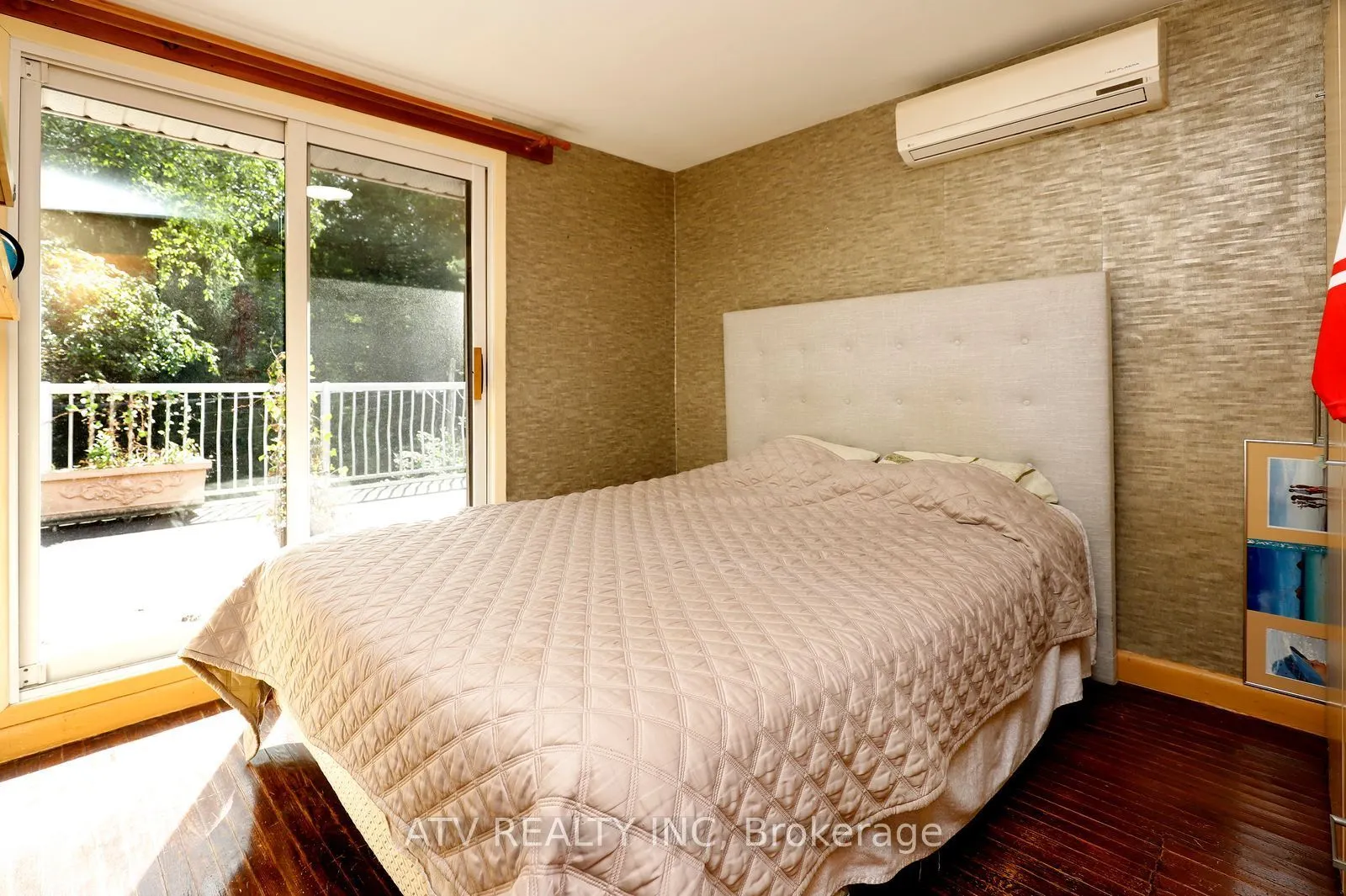 235 Saint Marks Road