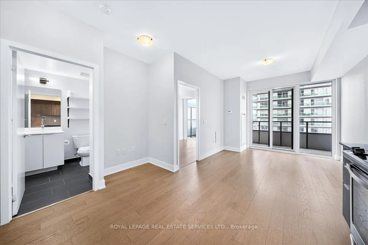 30 Shore Breeze Drive #2615