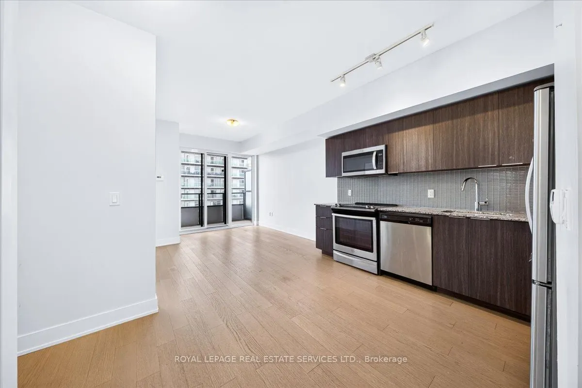 30 Shore Breeze Drive #2615