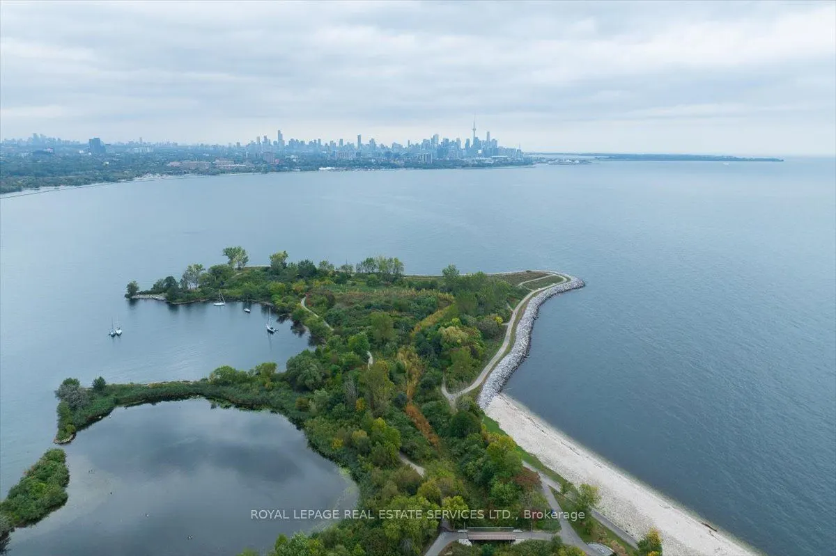 30 Shore Breeze Drive #2615