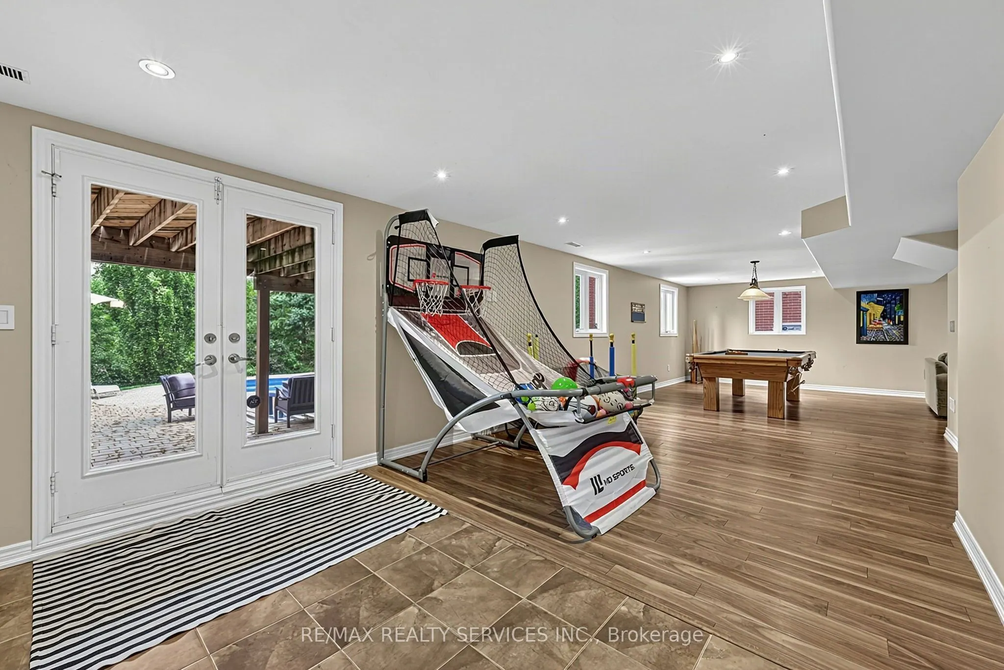 50 North Riverdale Drive