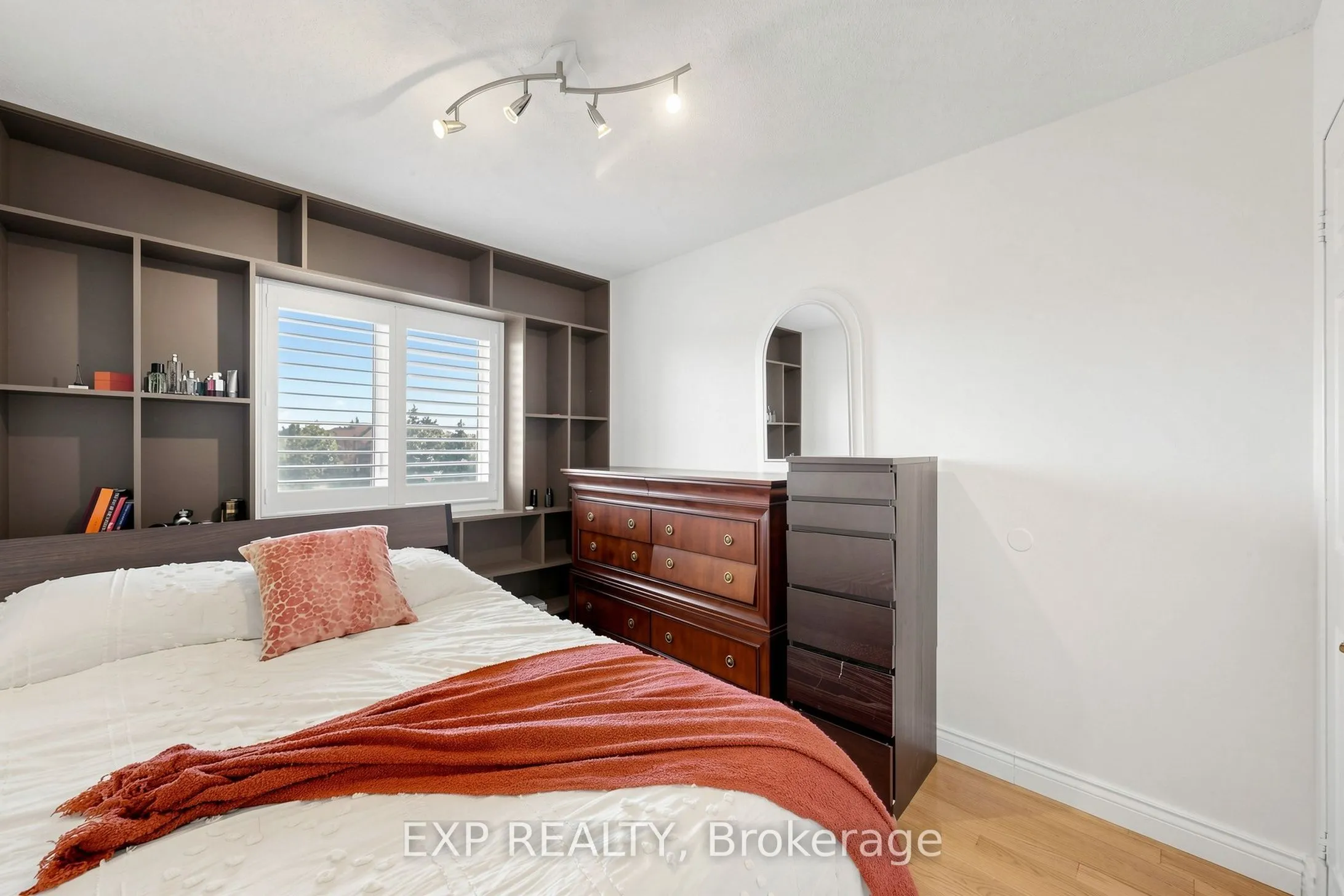 455 Apache Court #35