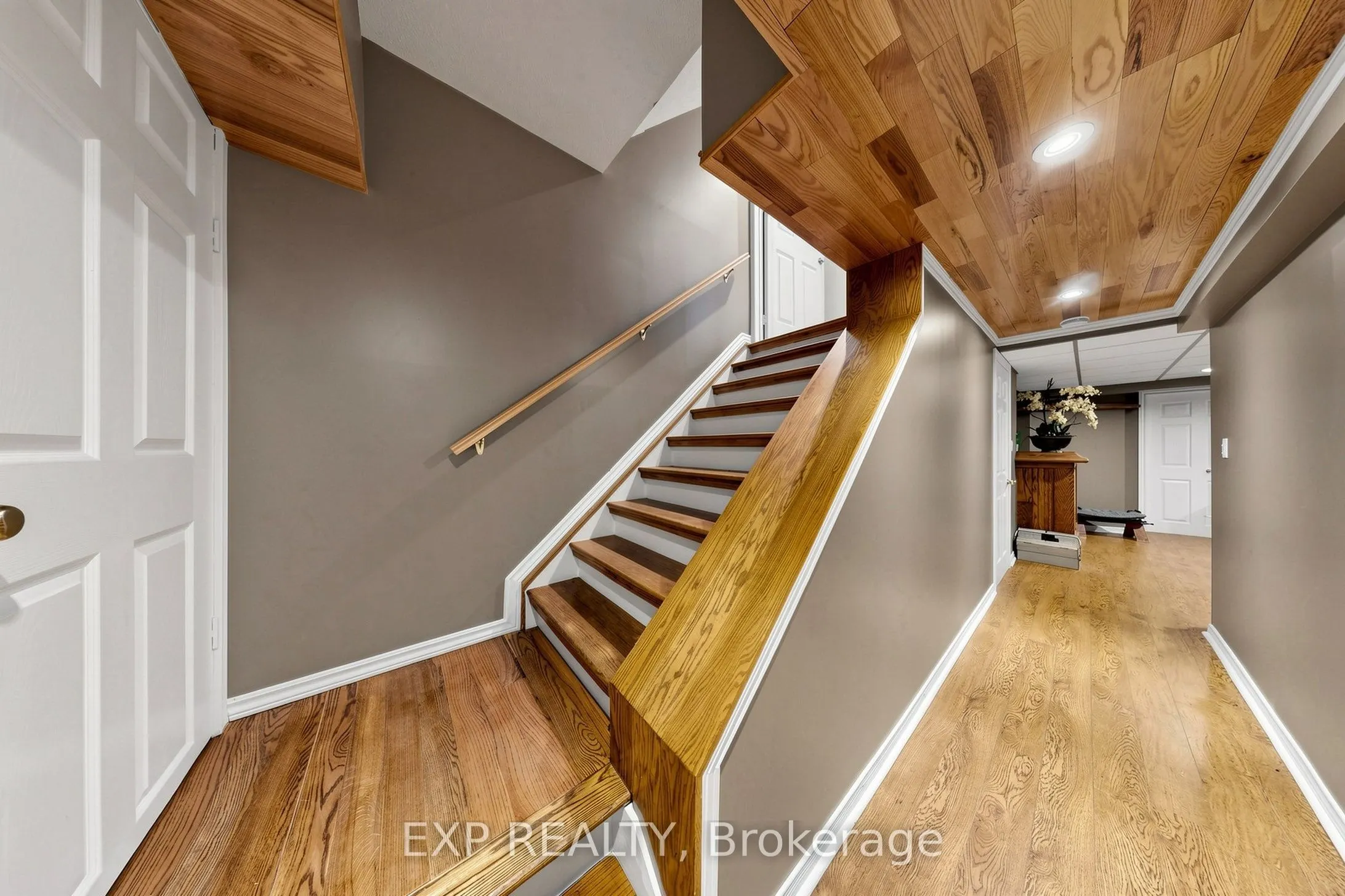 455 Apache Court #35