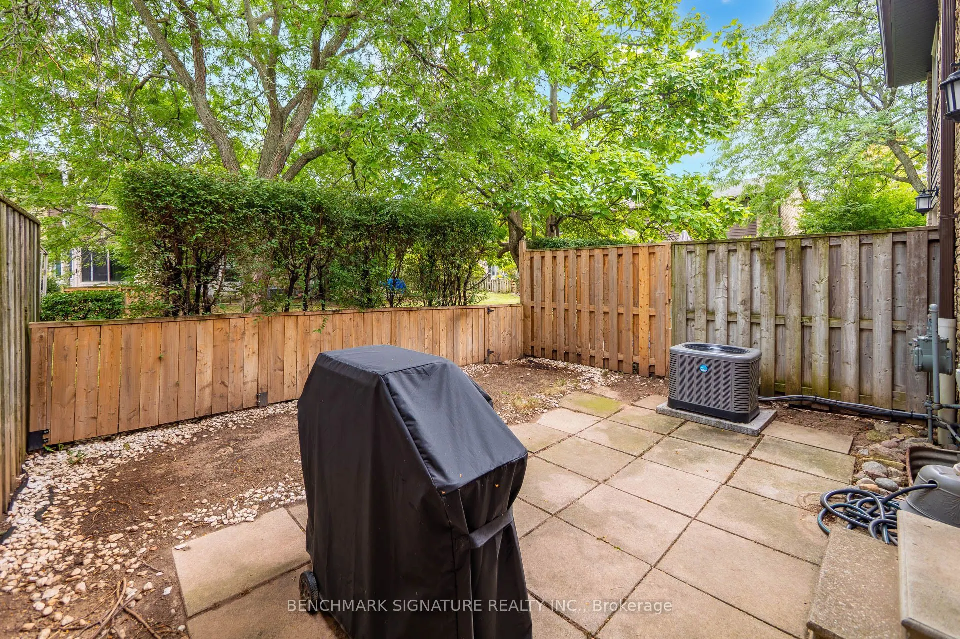5292 Pinedale Avenue #11