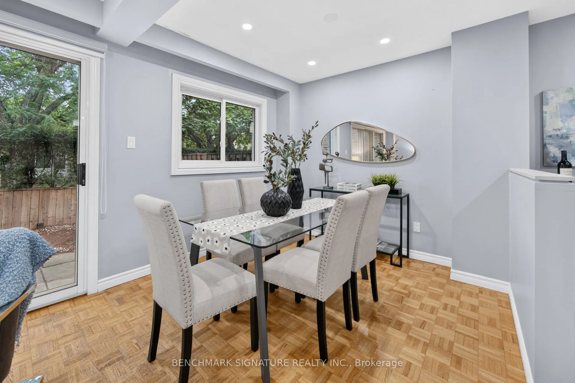 5292 Pinedale Avenue #11
