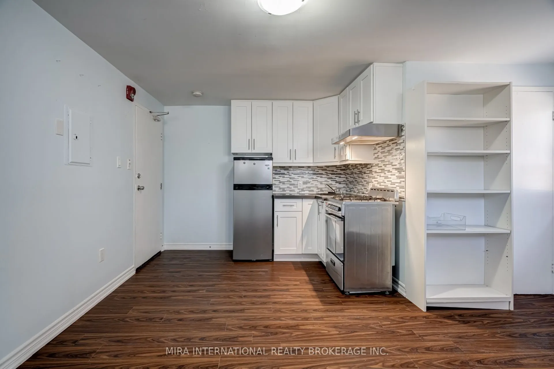 70 Melbourne Avenue #106